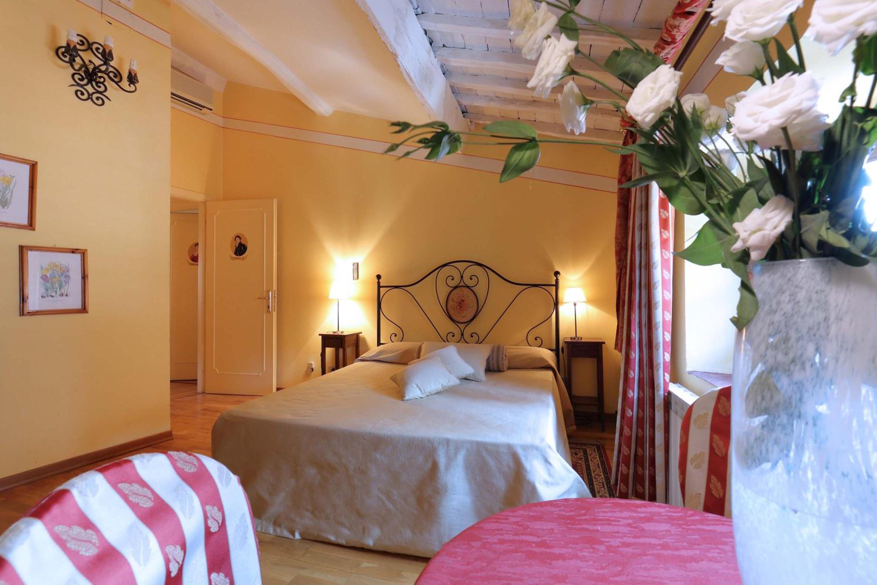Superior Double Room - Photo 1