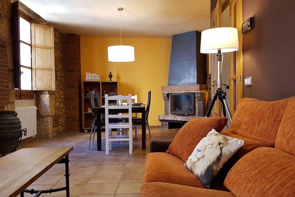 Casa de cuatro habitaciones