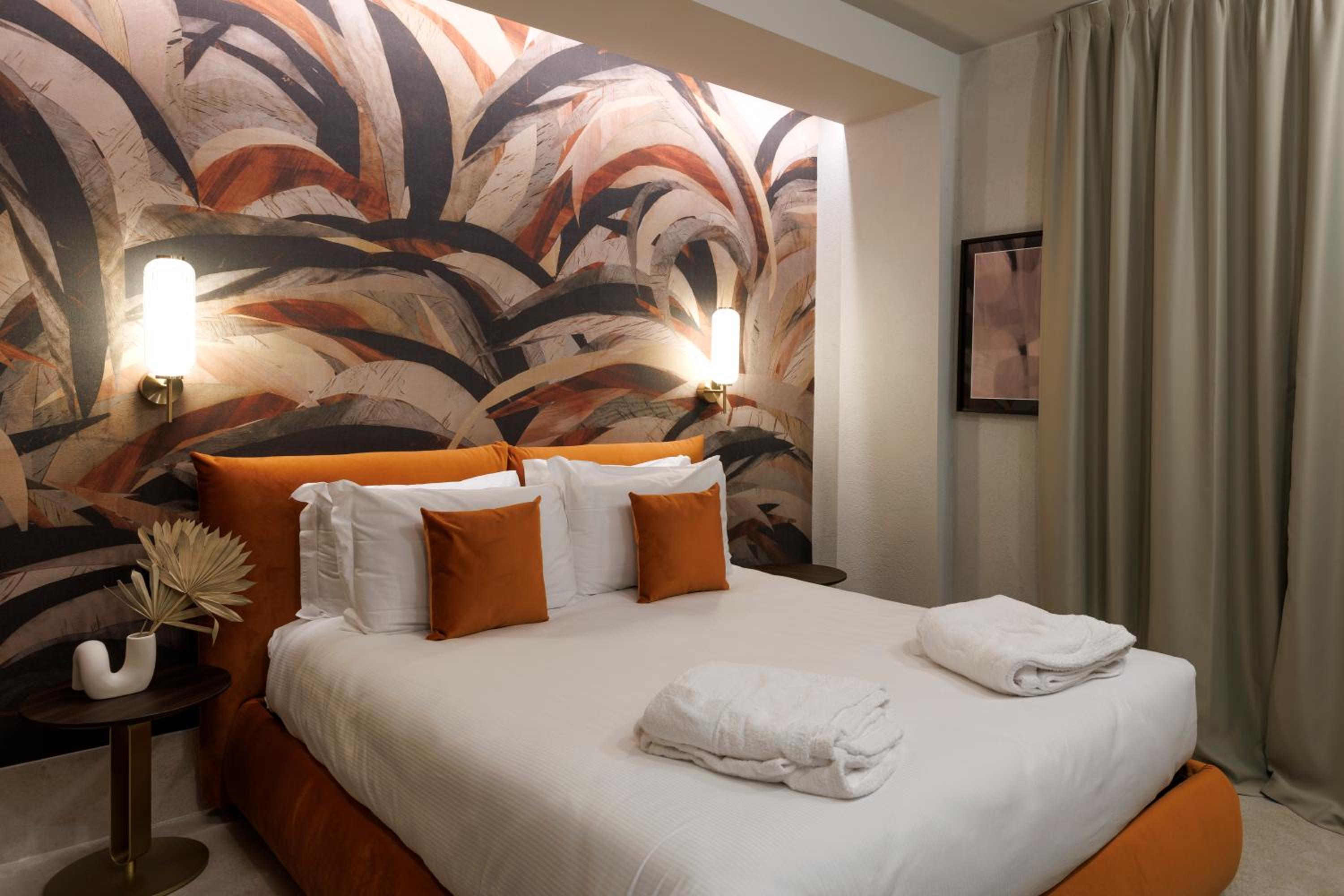 Standard Queen Room photo 1