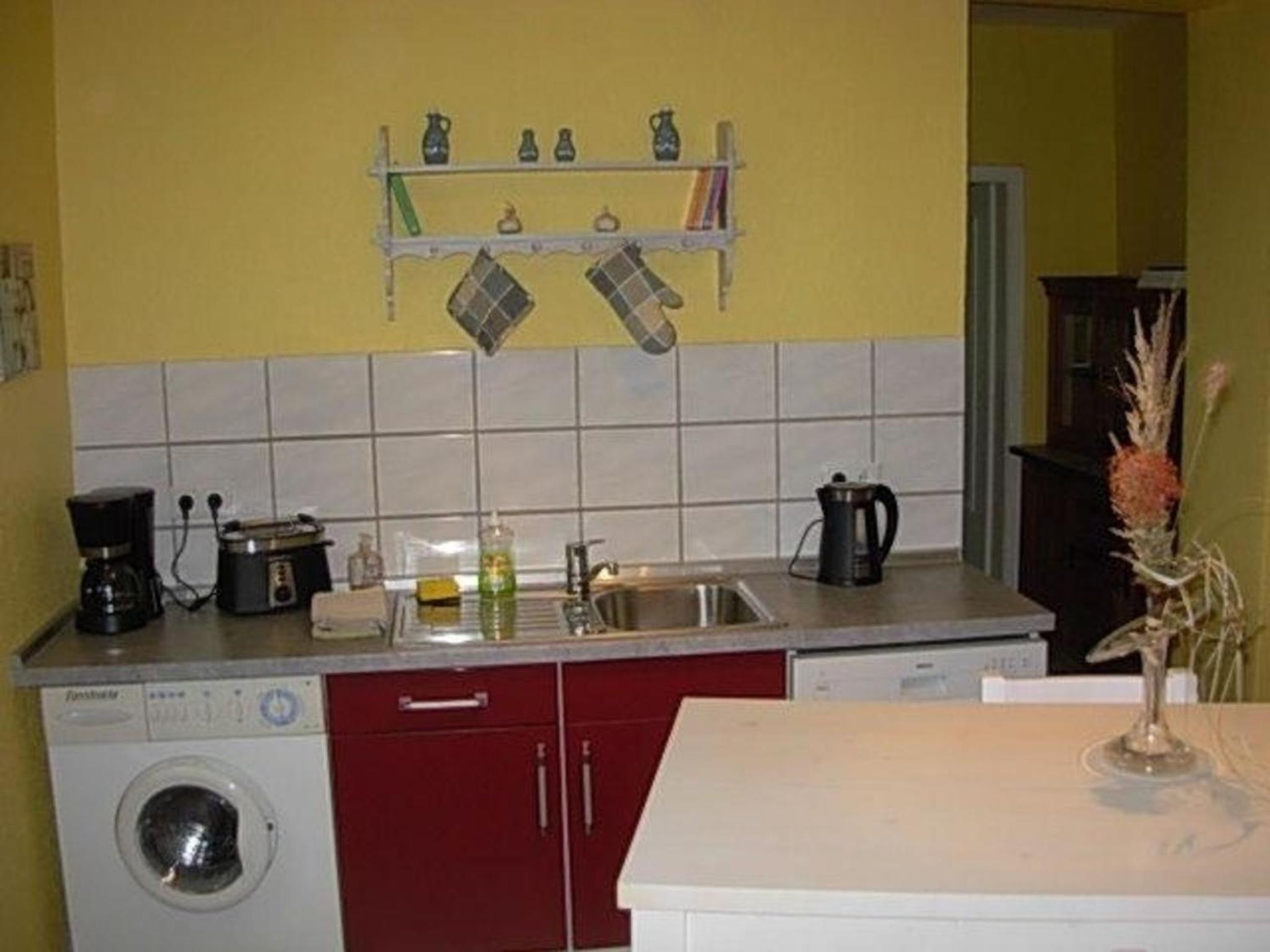 Apartment photo 3