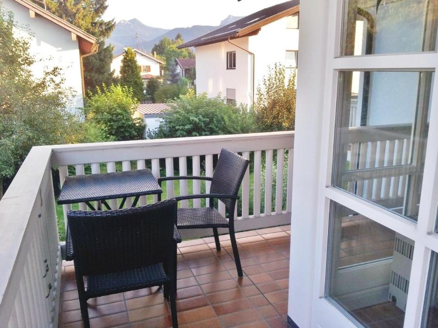 Apartment with Mountain View photo 3