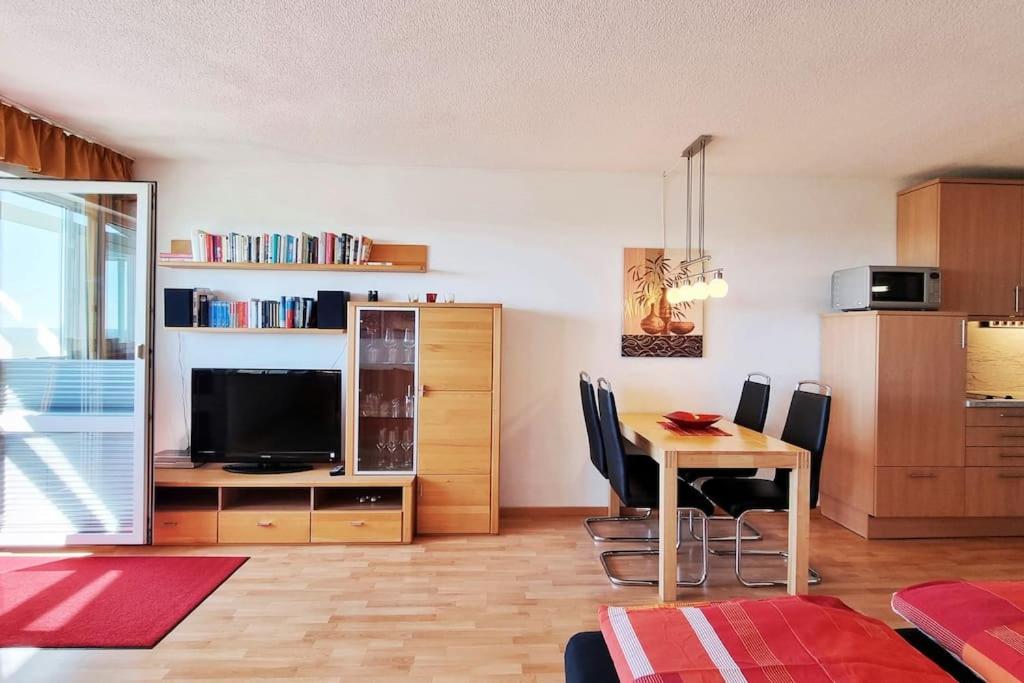 Apartment with Sea View photo 3