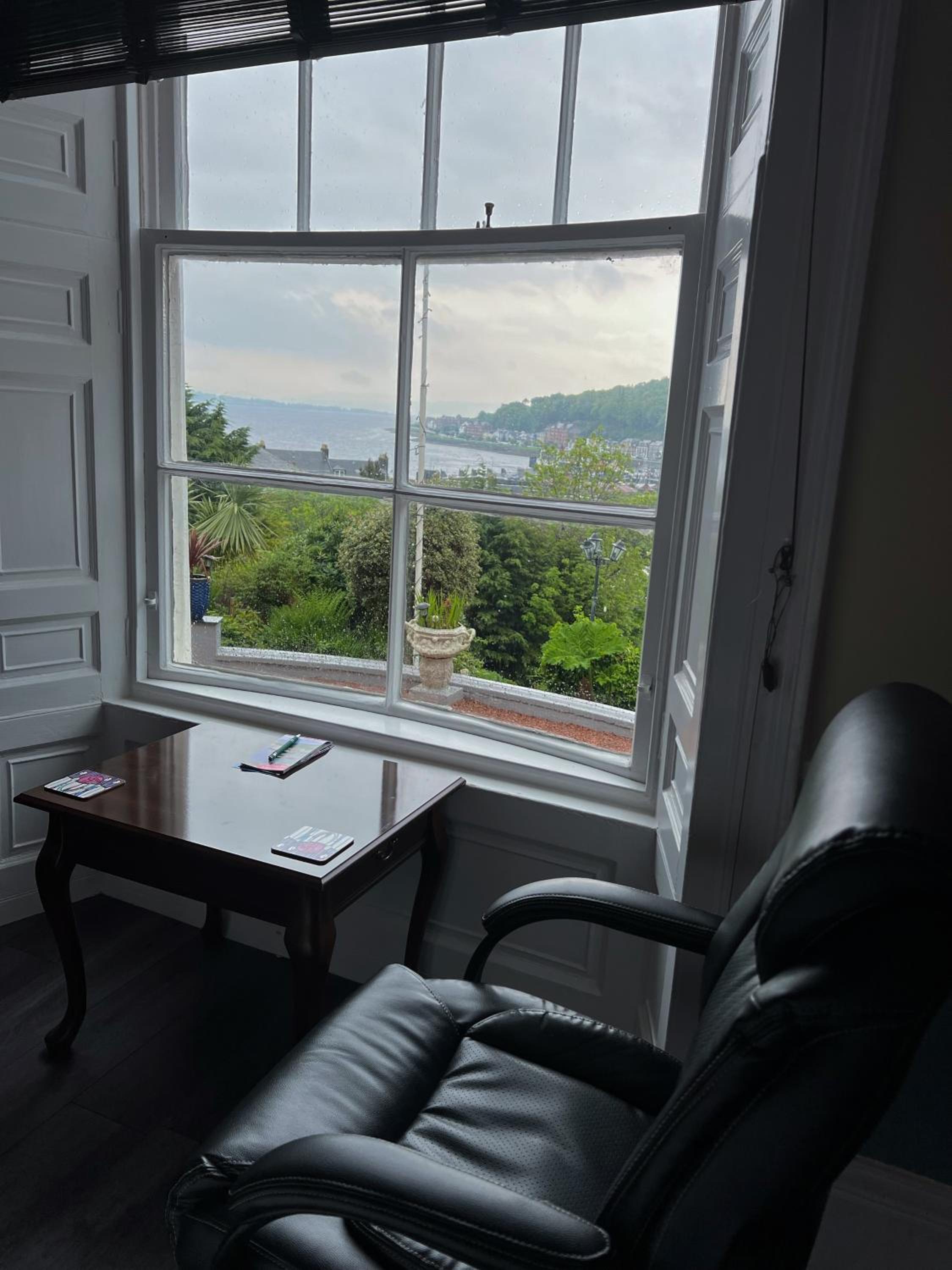 Family Room with Sea View photo 2