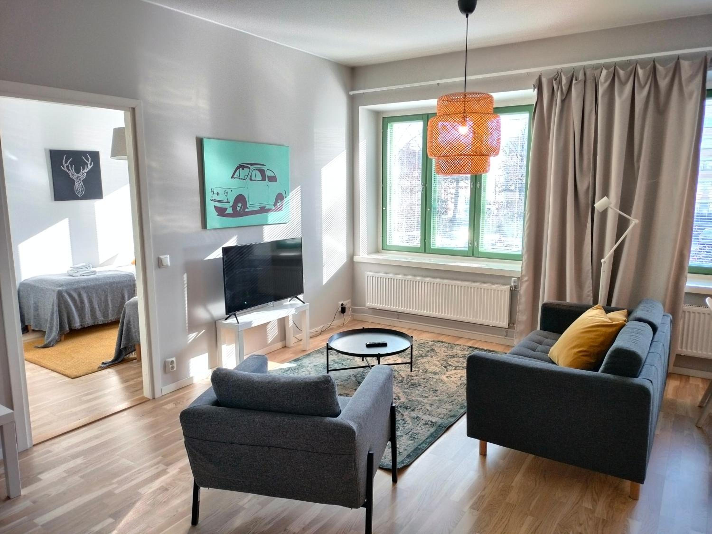 One-Bedroom Apartment photo 2