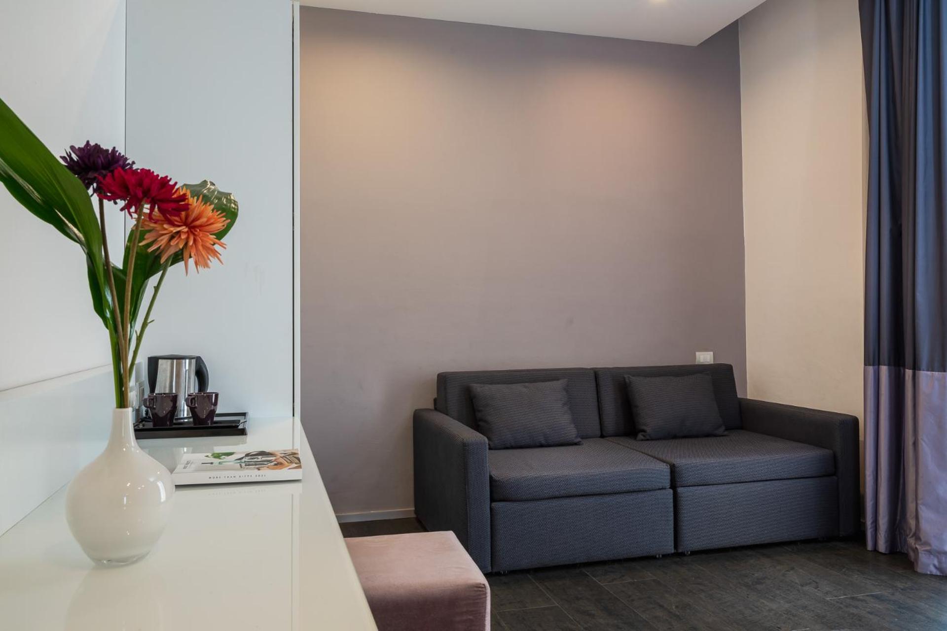 Suite - Photo 4