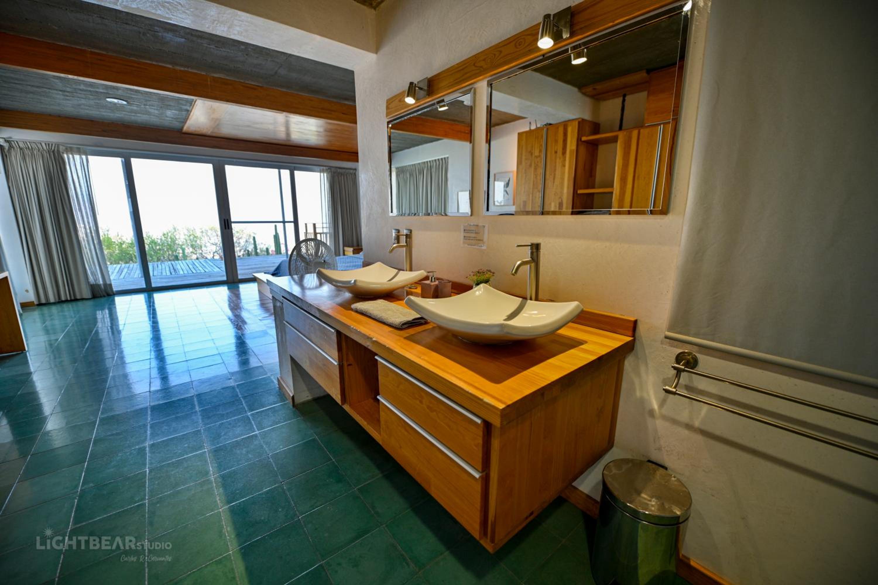 Superior Villa - Photo 5