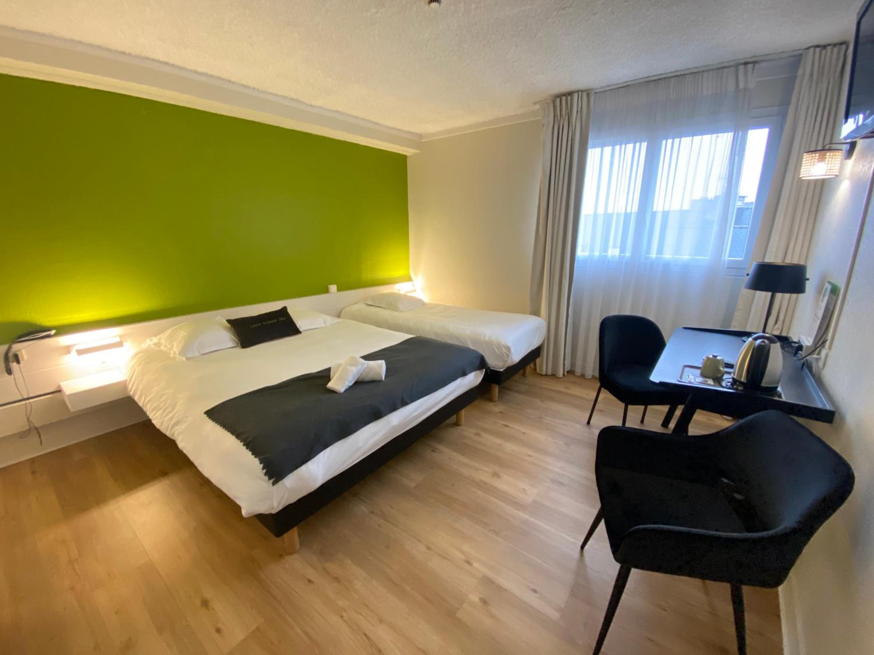 Classic Room with Double and Single Beds