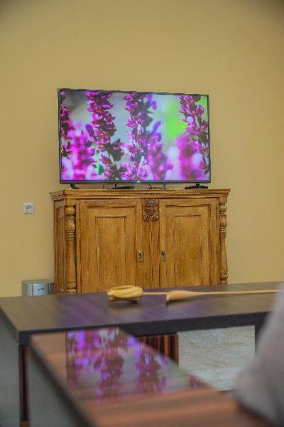 Villa photo 2