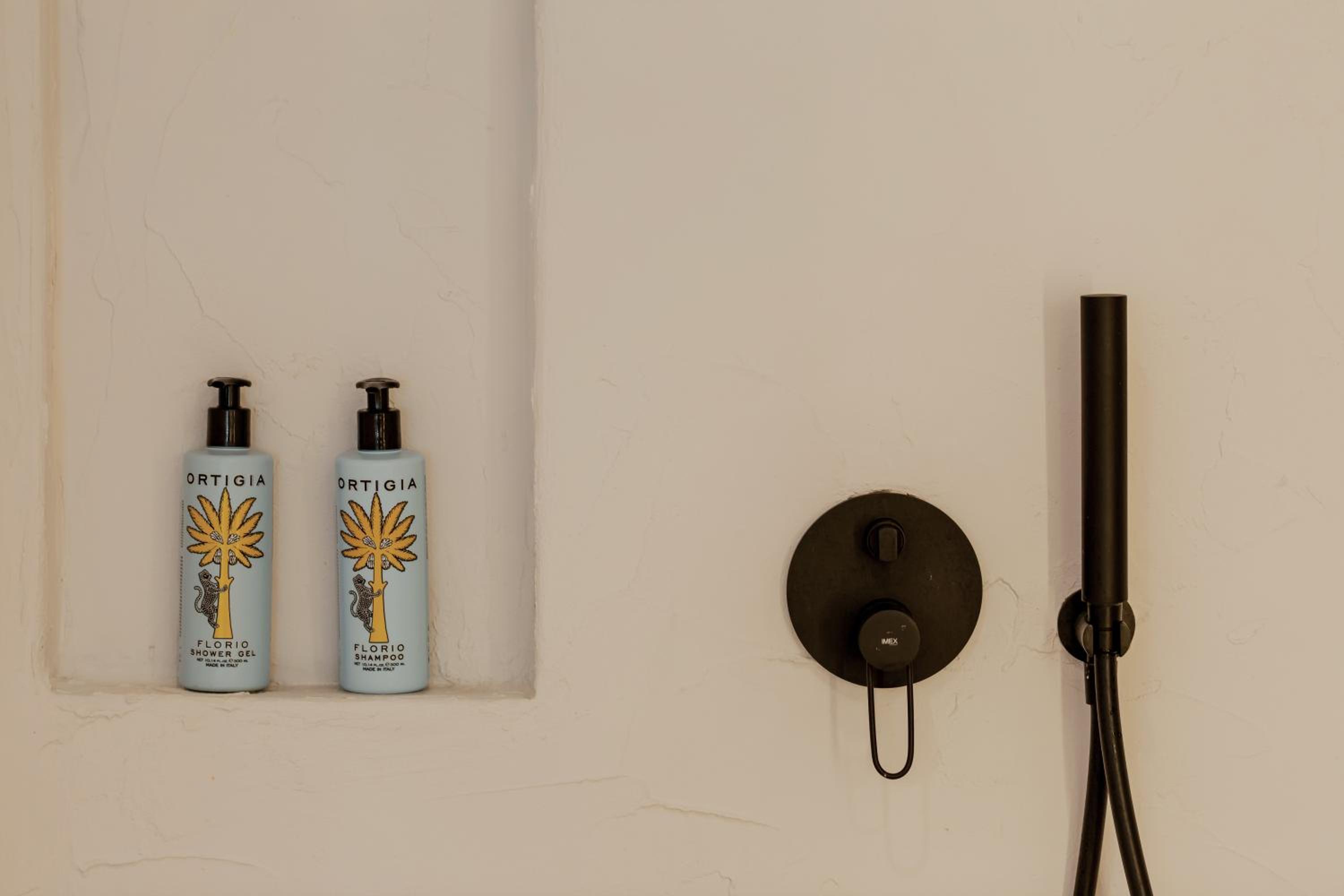 Boheme Double Room - Photo 2