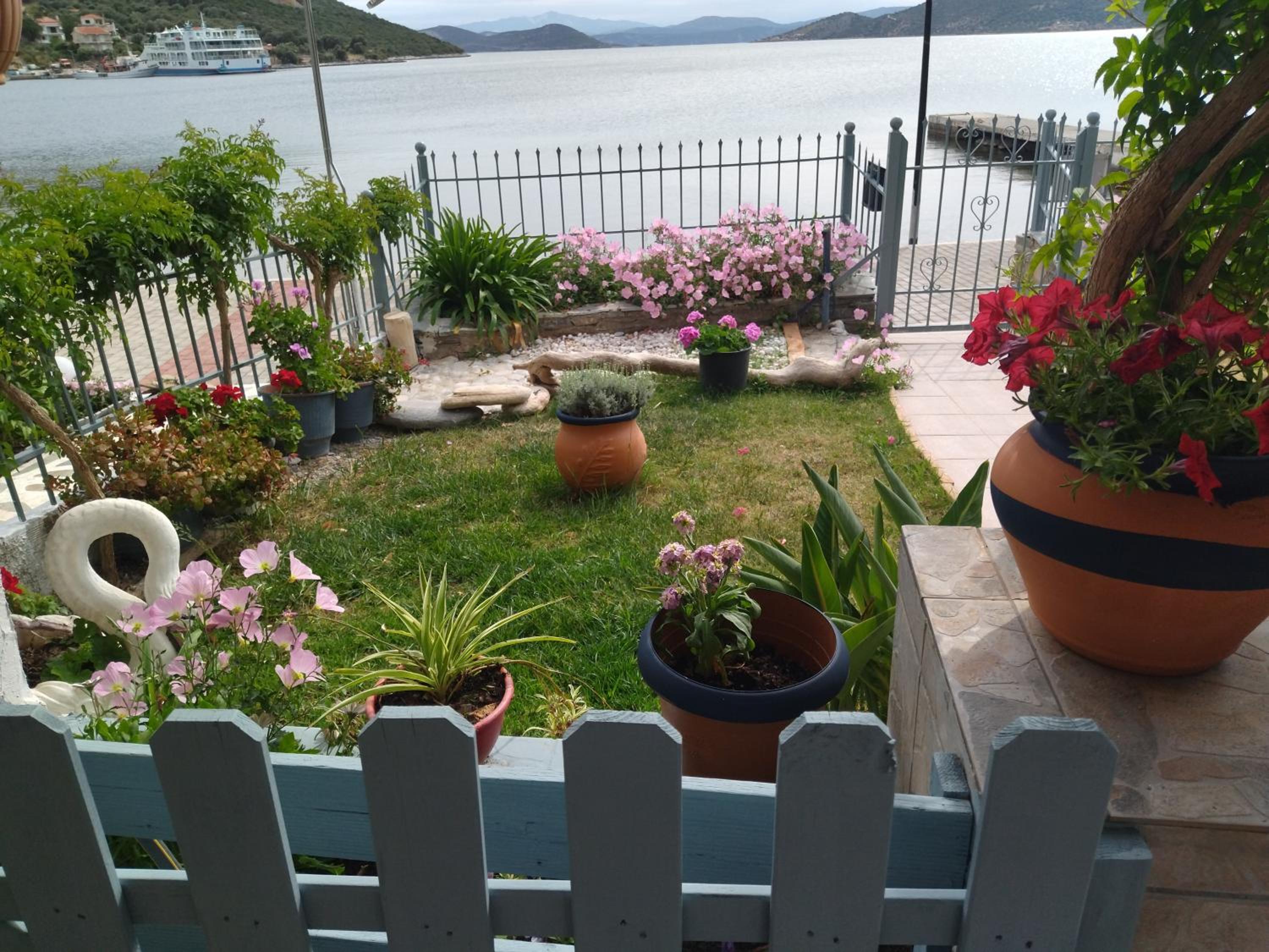 Studio with Sea View - Photo 18