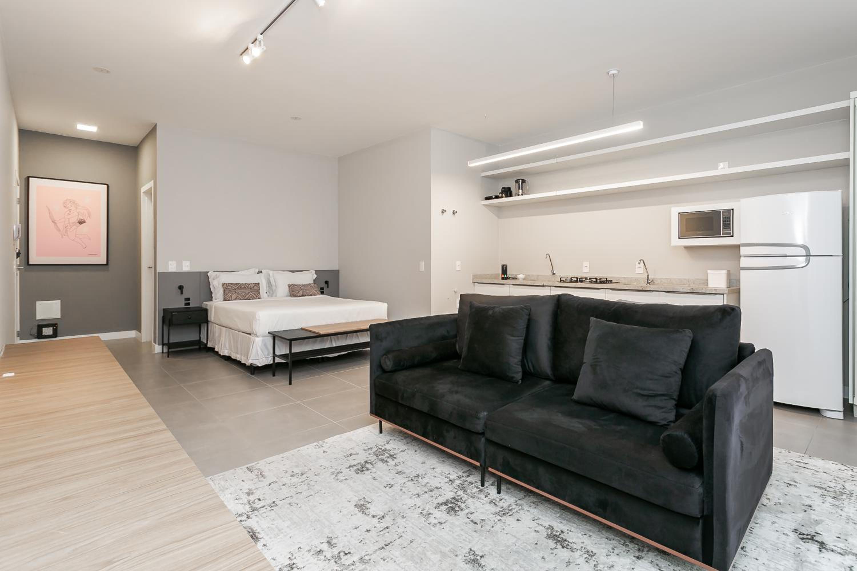 Apartment with City View