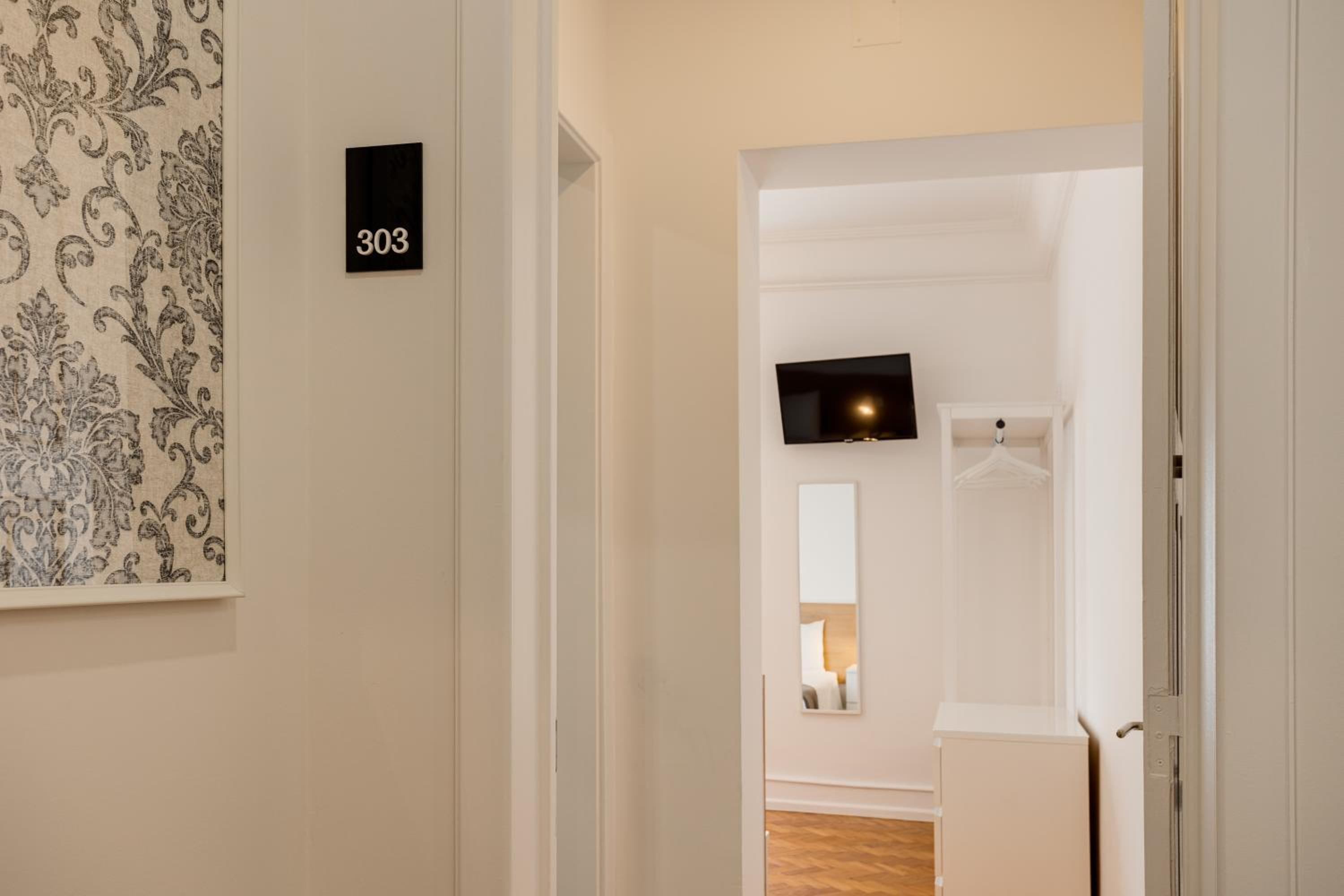 Family Suite - Photo 3