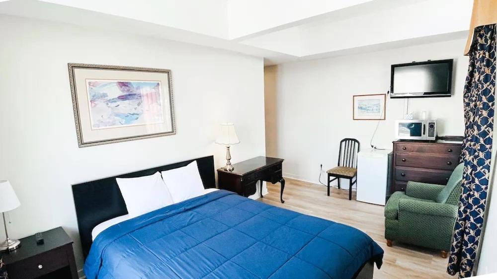 Deluxe Queen Room - Photo 2