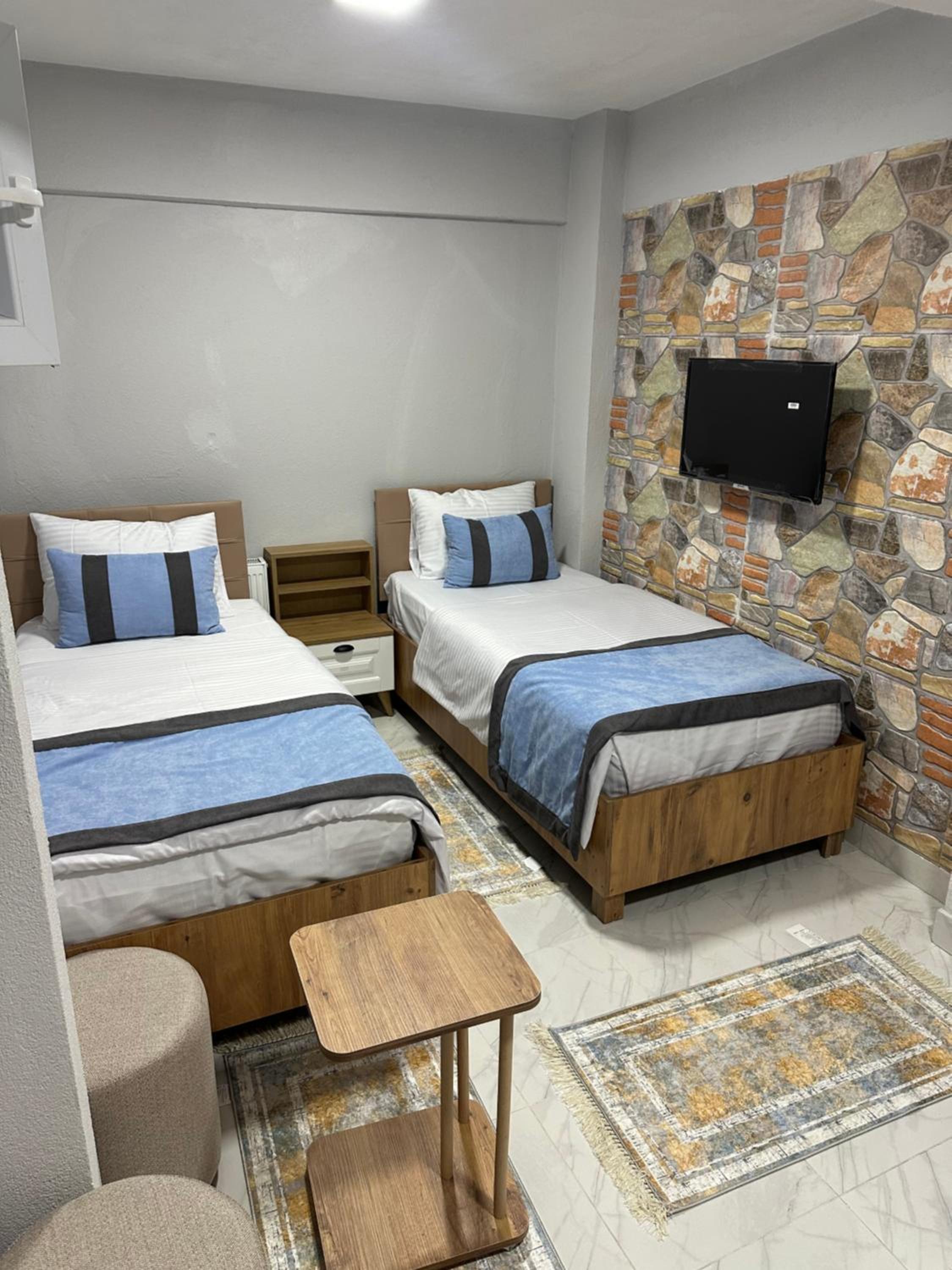 Budget Double or Twin Room photo 2