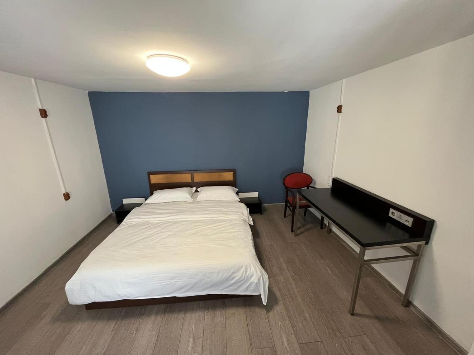 Double Room with Shared Bathroom photo 1