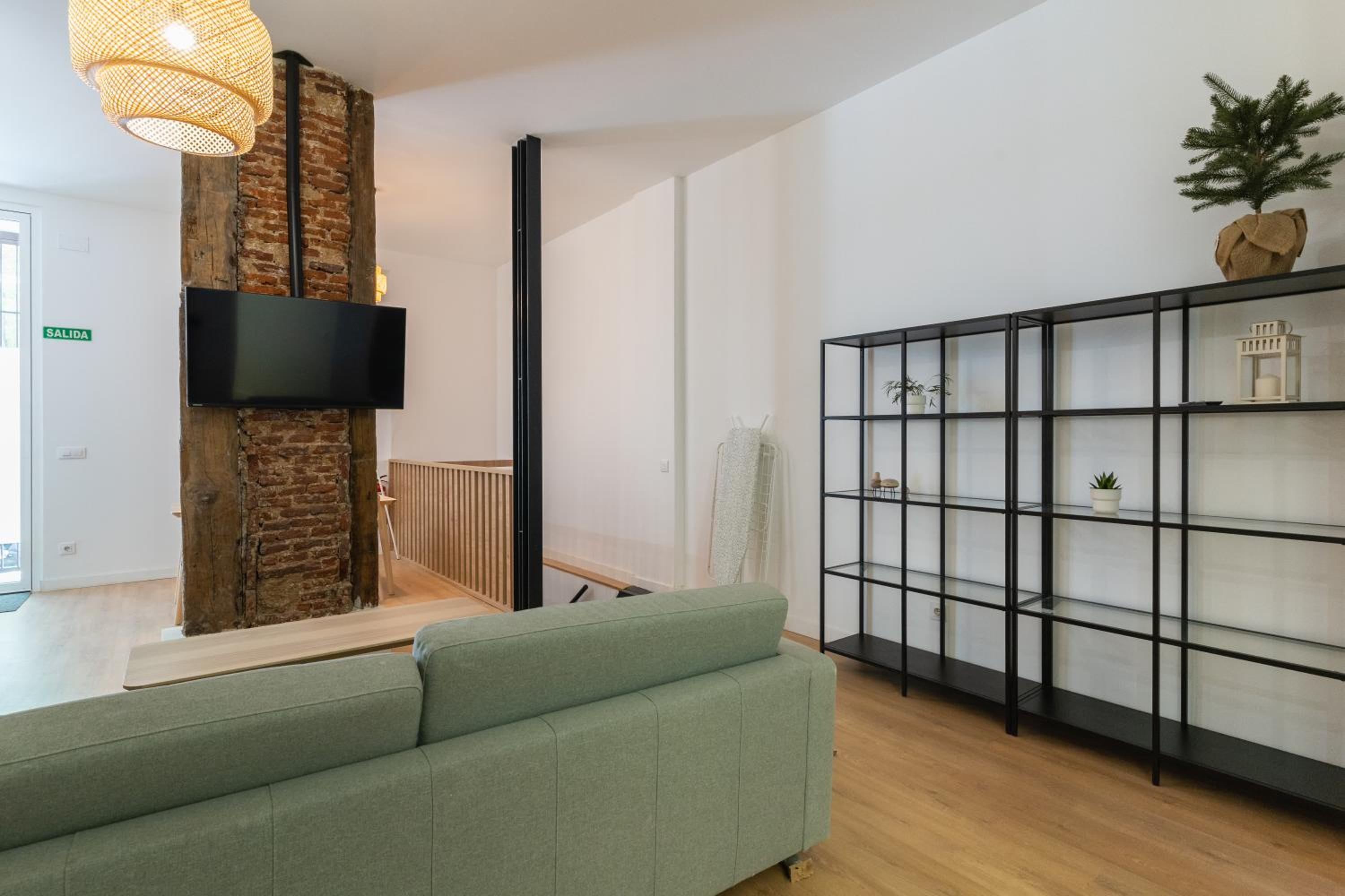 Apartment photo 3