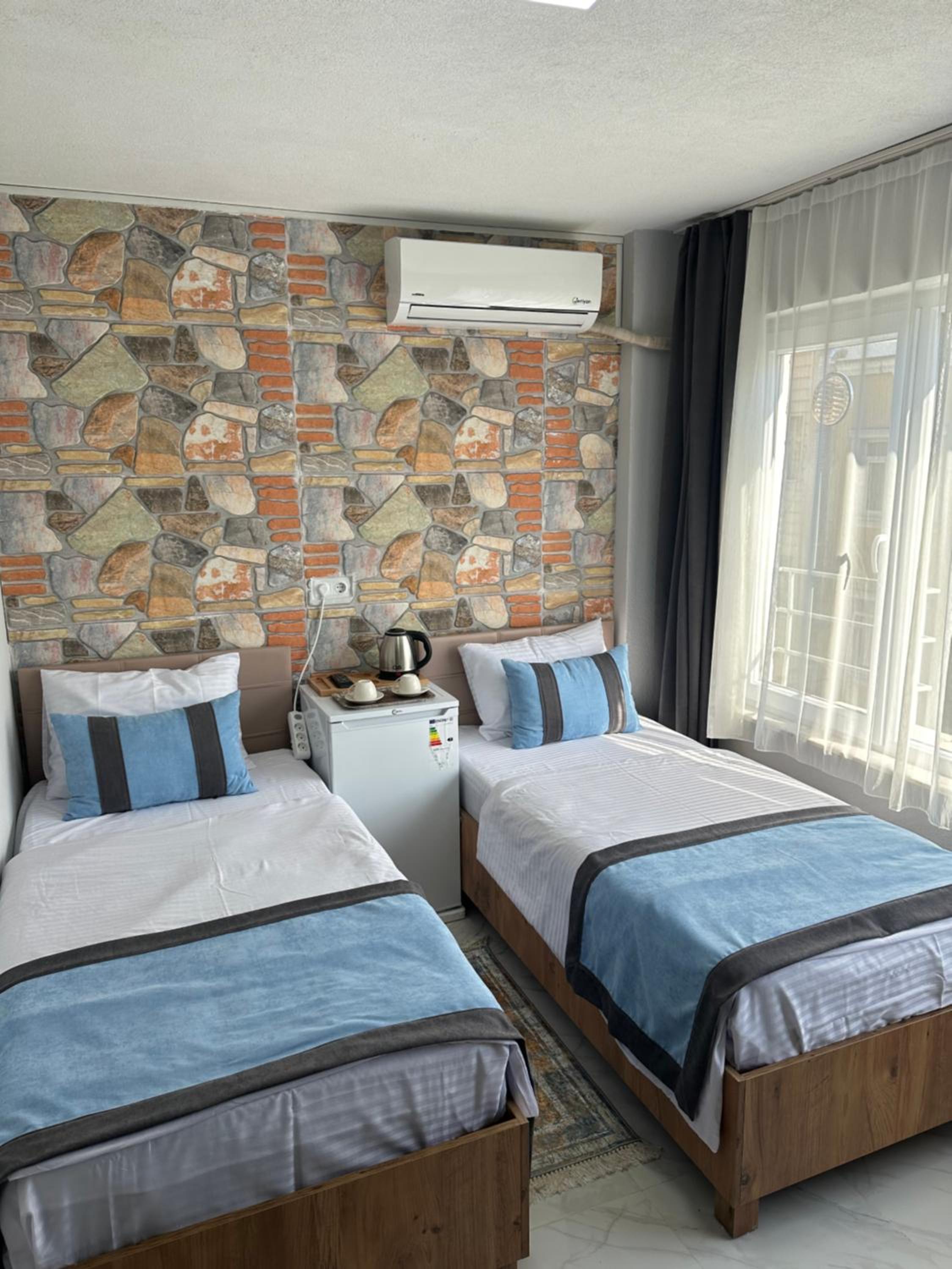 Deluxe Double or Twin Room with City View photo 1