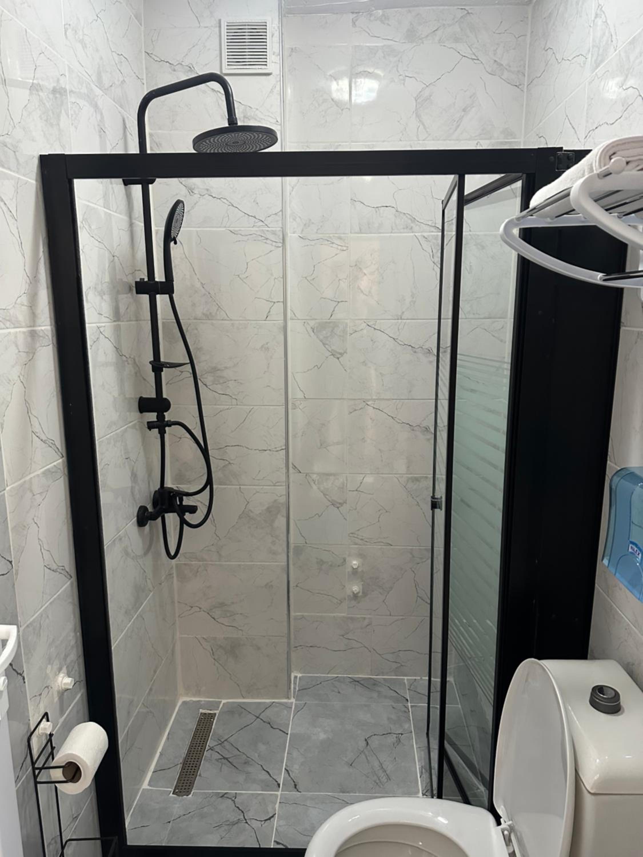 Deluxe Double or Twin Room with City View photo 2