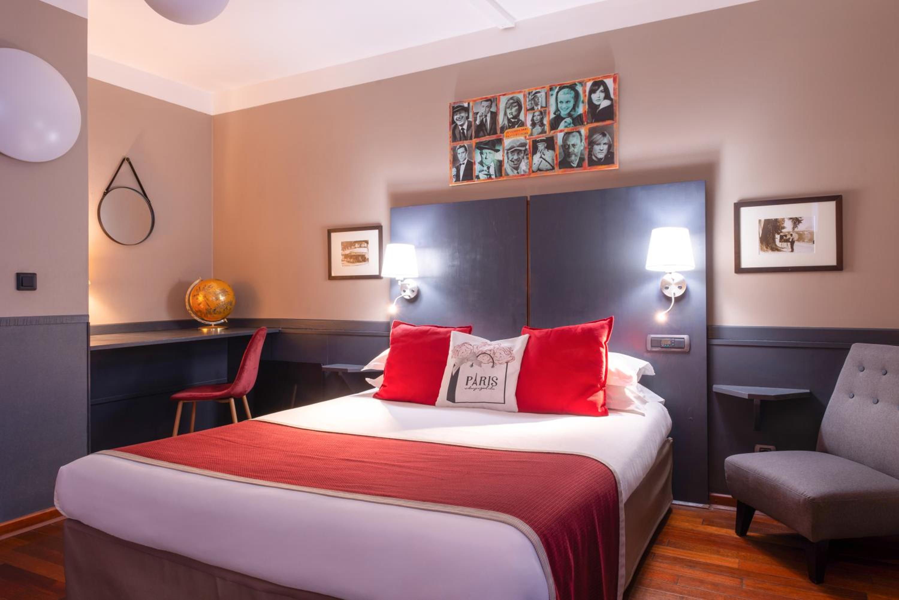 Double Room thumbnail 6