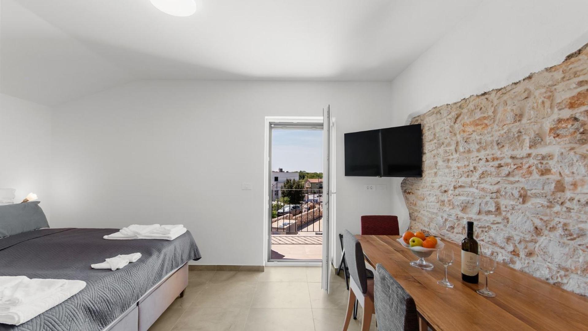 Apartment with Balcony