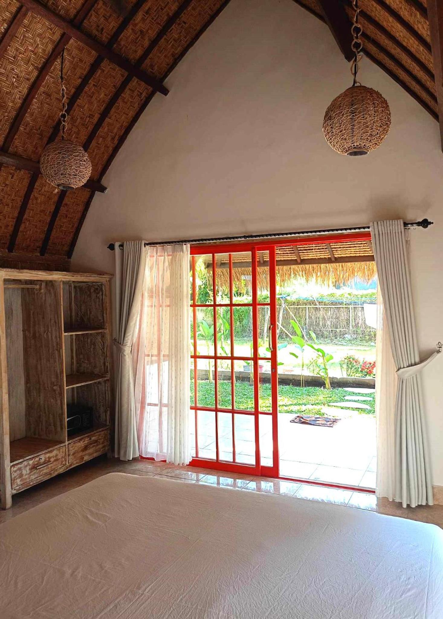 Bungalow with Garden View - Photo 50