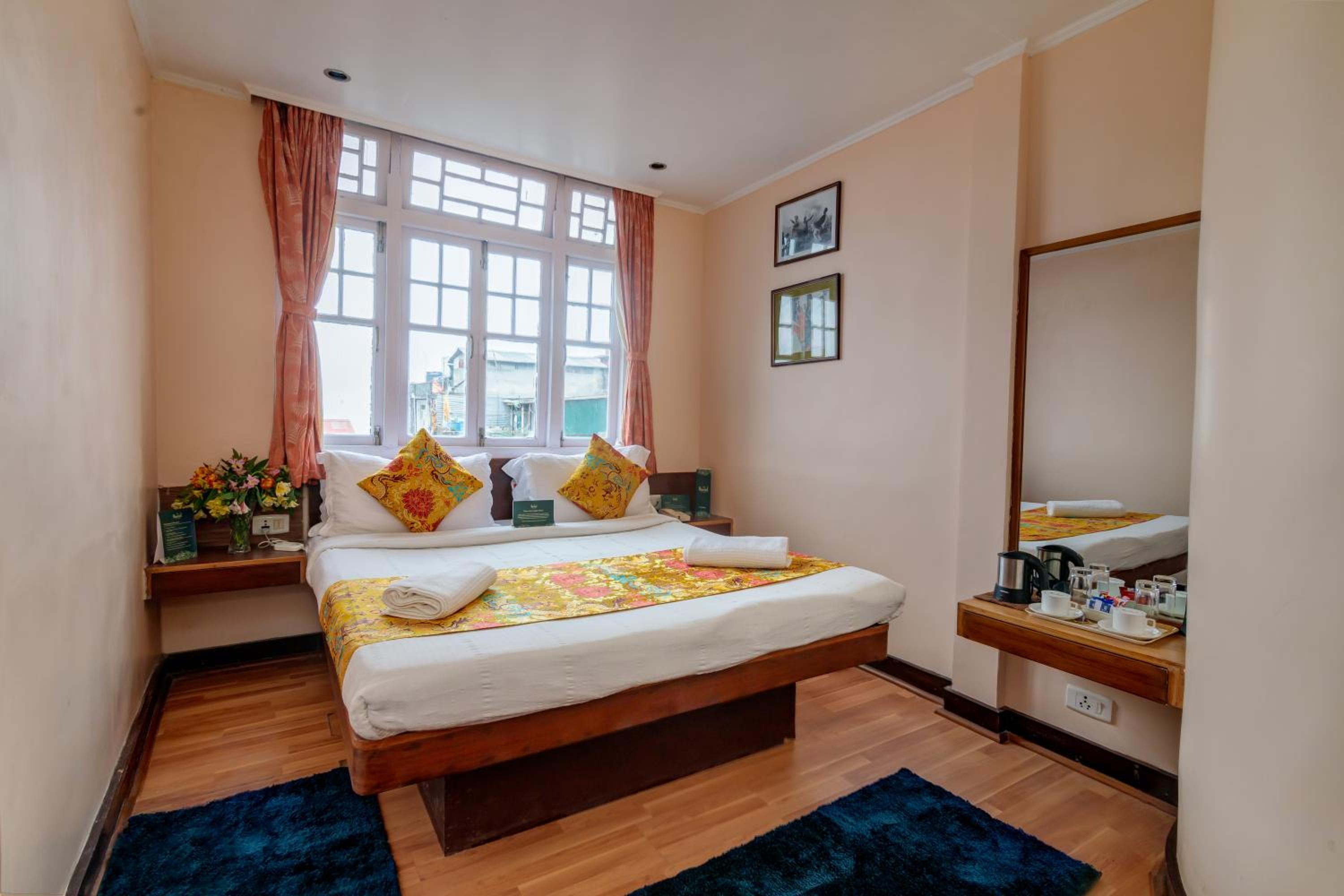 Standard Double Room - Photo 4