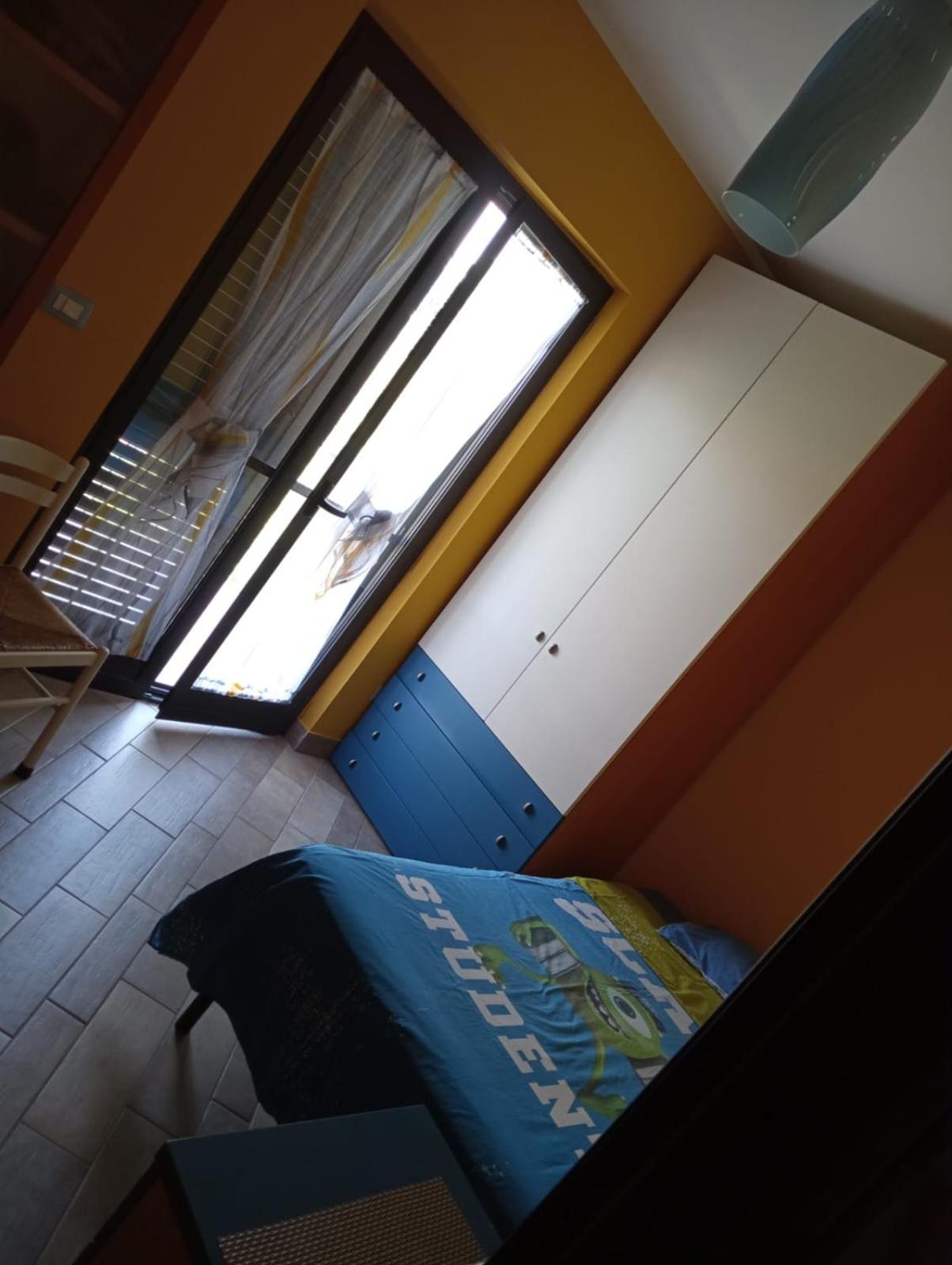 Three-Bedroom House photo 3