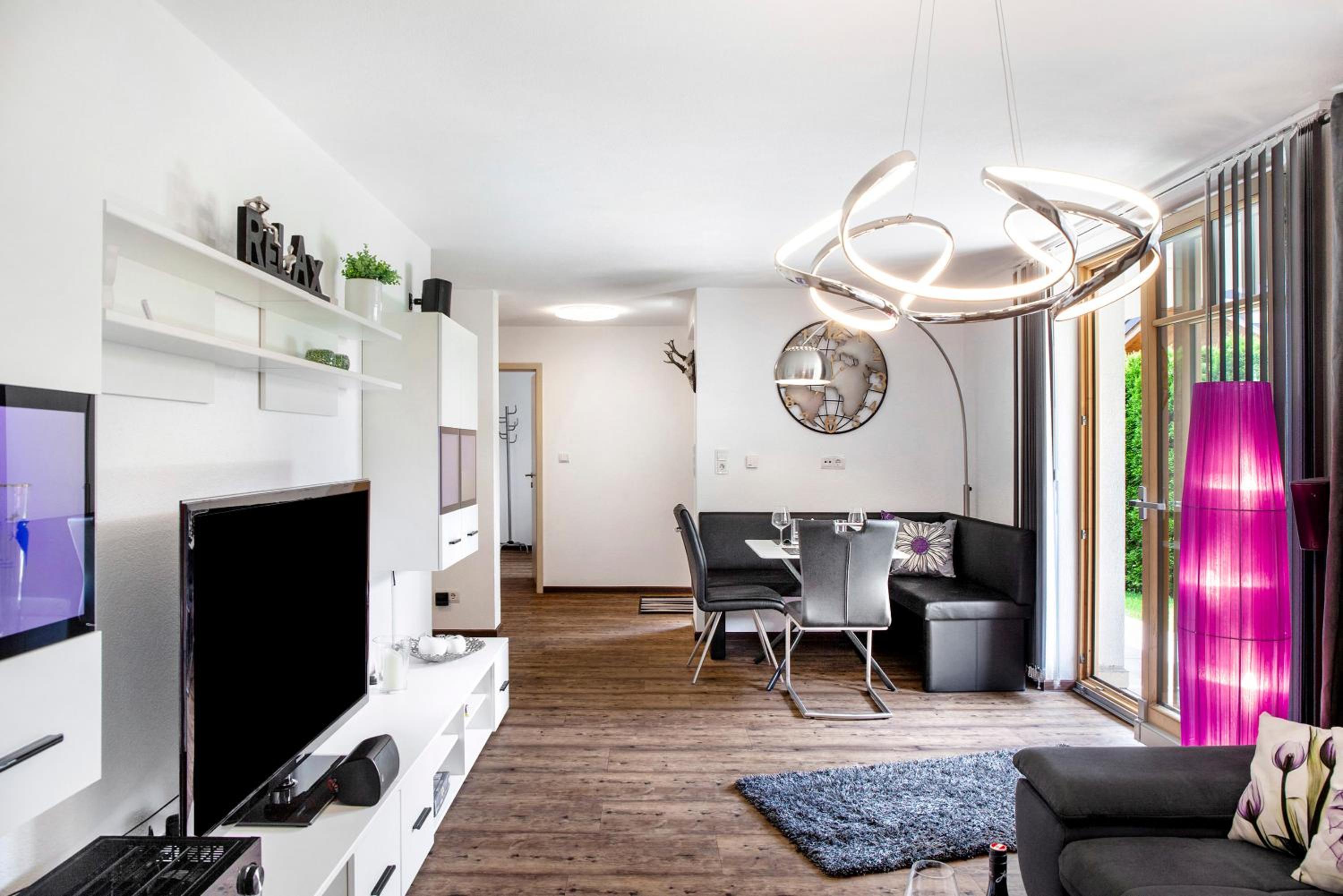 One-Bedroom Apartment with Garden View photo 1