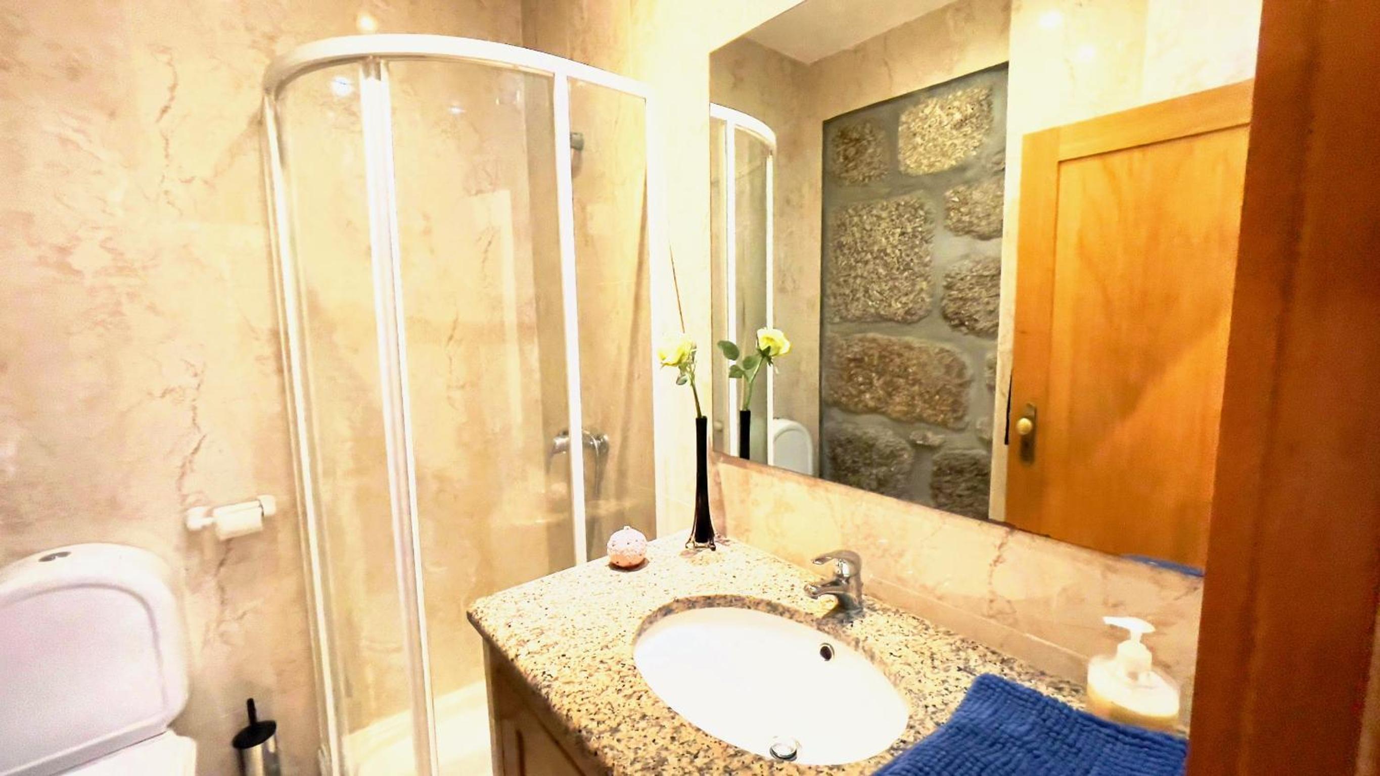 Villa photo 2