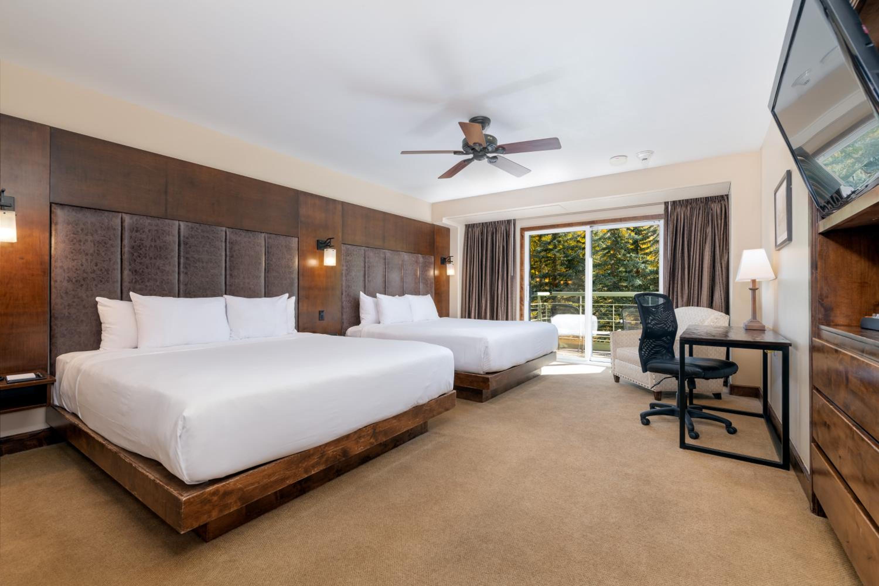 King Room with Two King Beds - Photo 1
