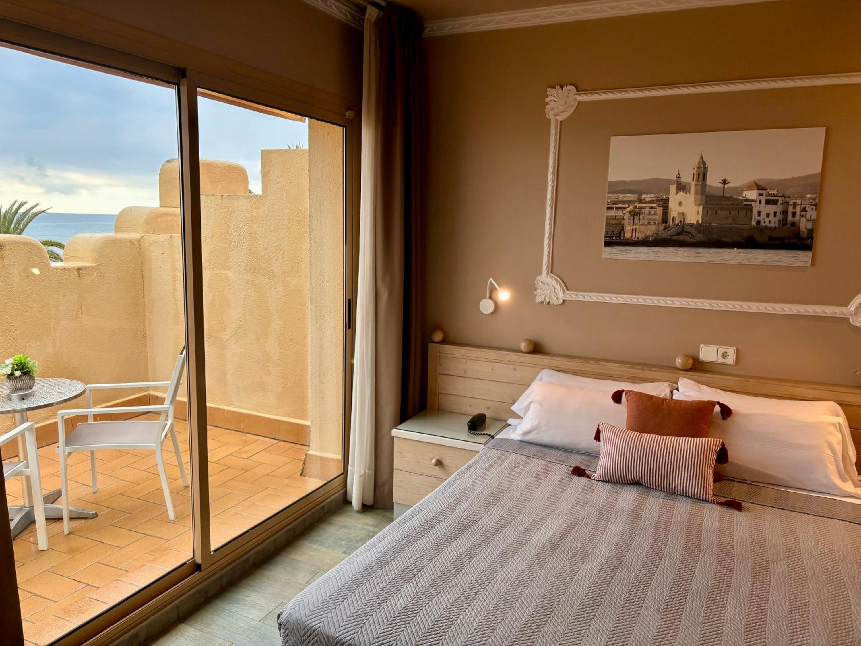 Superior Double Room with Terrace and Sea view  - Photo 6