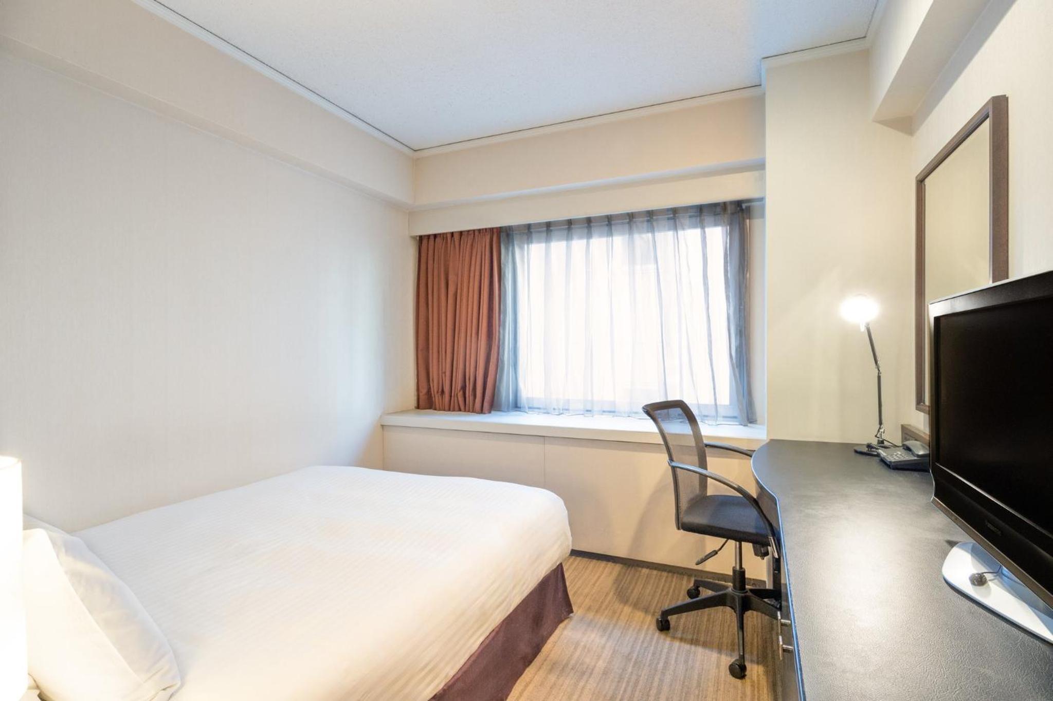 Standard Double Room - Photo 9