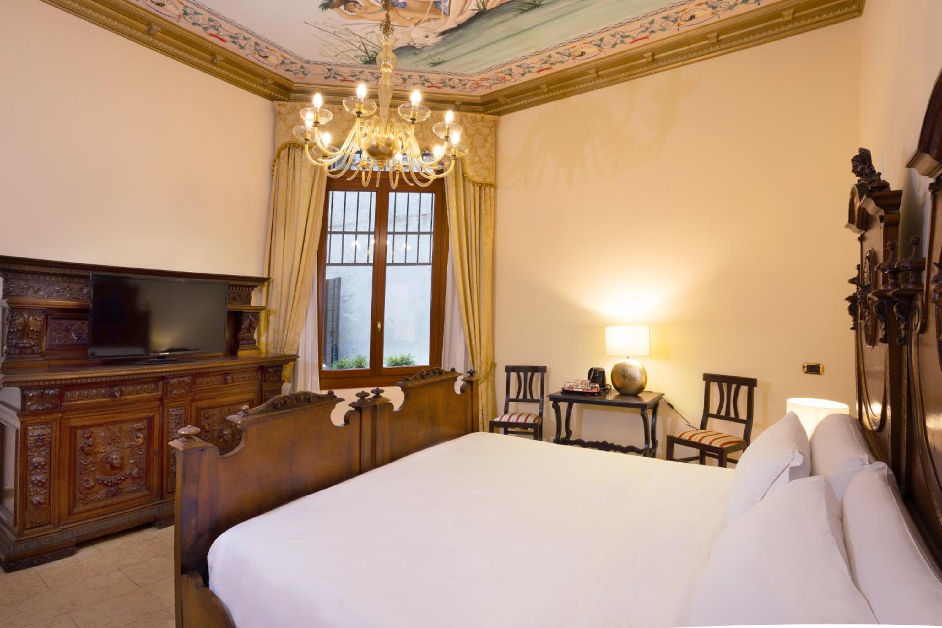 Superior Double Room photo 1