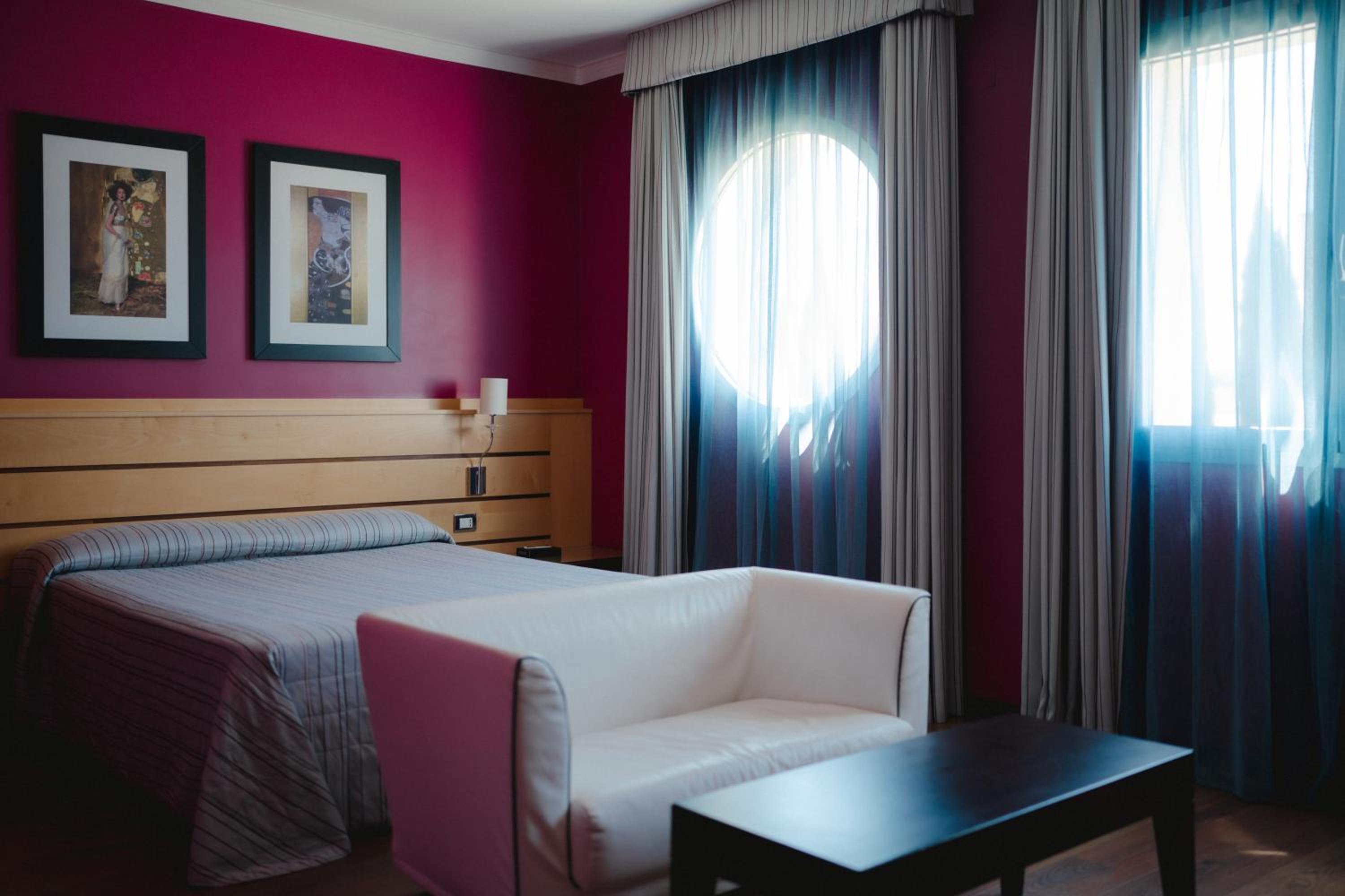Superior Double Room - Photo 1