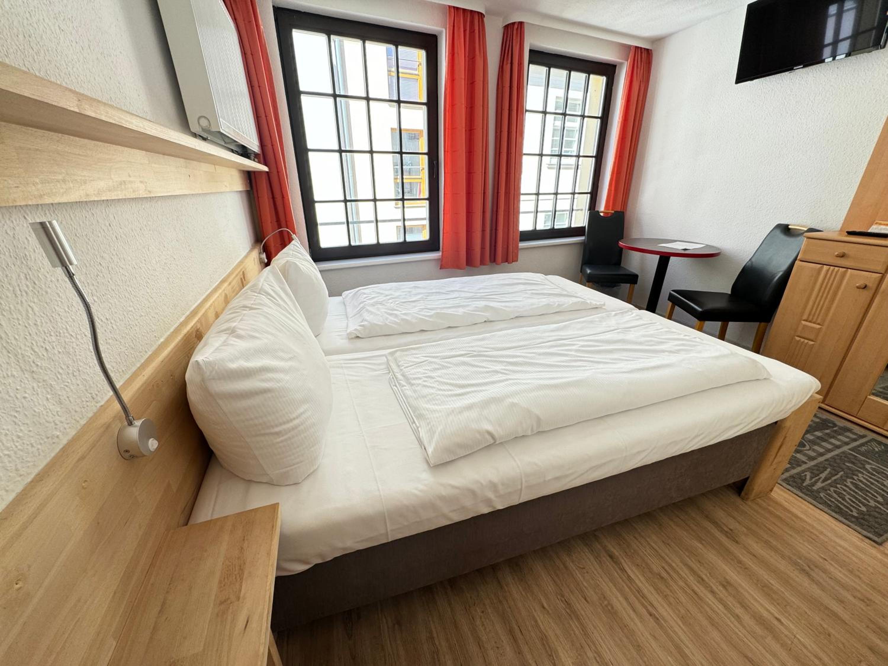 Triple Room - Photo 2