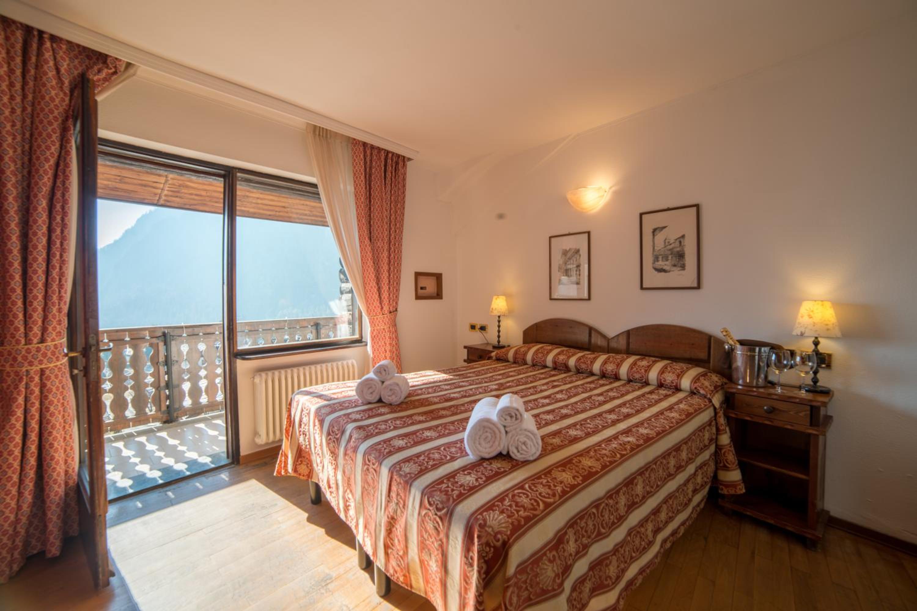 Double or Twin Room - Photo 1