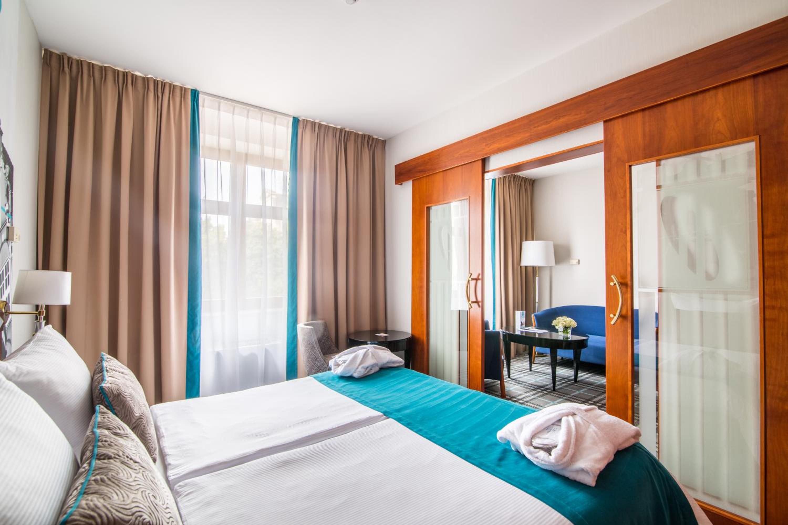 Junior Suite - Photo 1