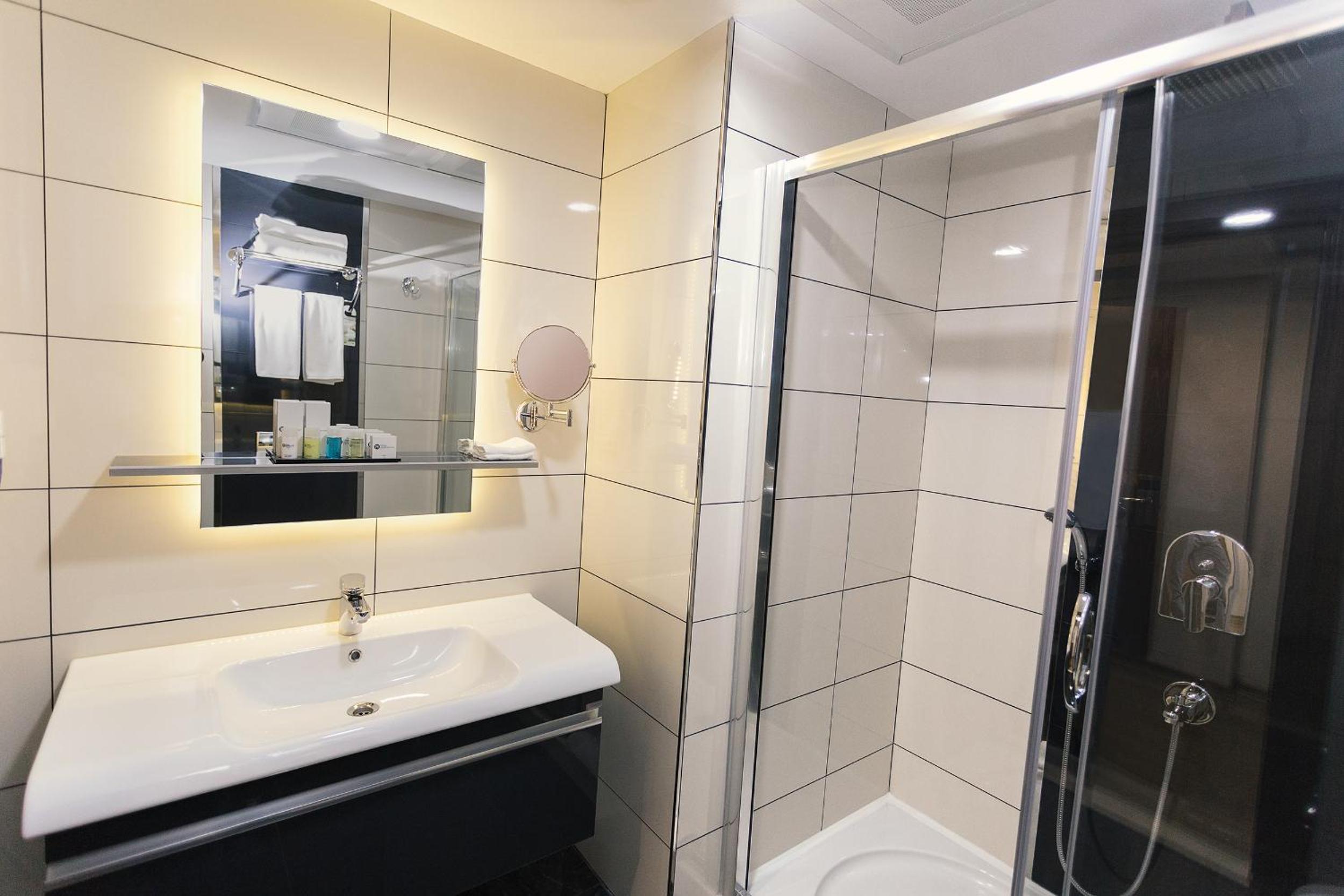 Standard Room - Photo 4