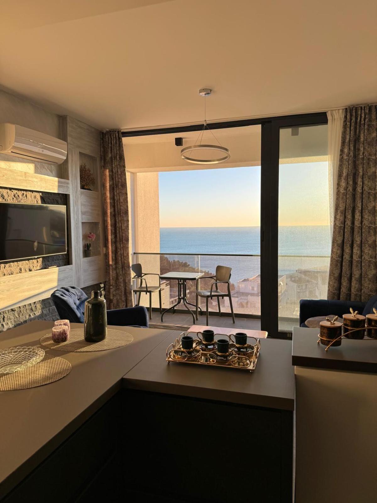 Two-Bedroom Apartment with Balcony and Sea View