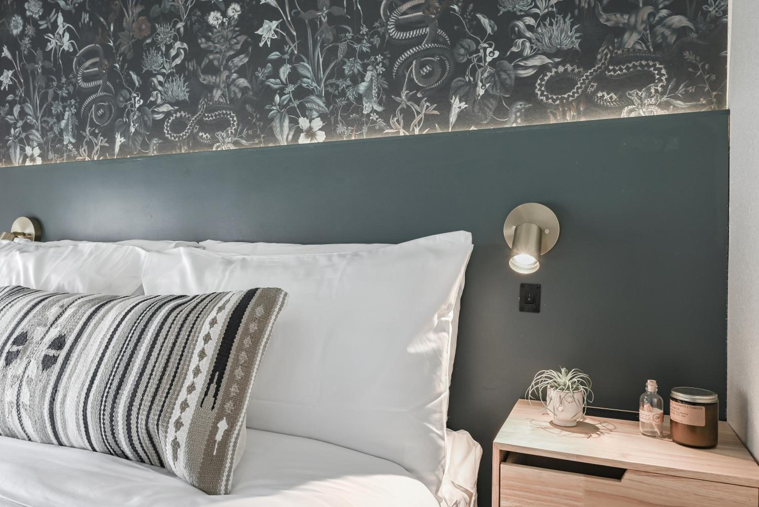 Superior Suite - Photo 3