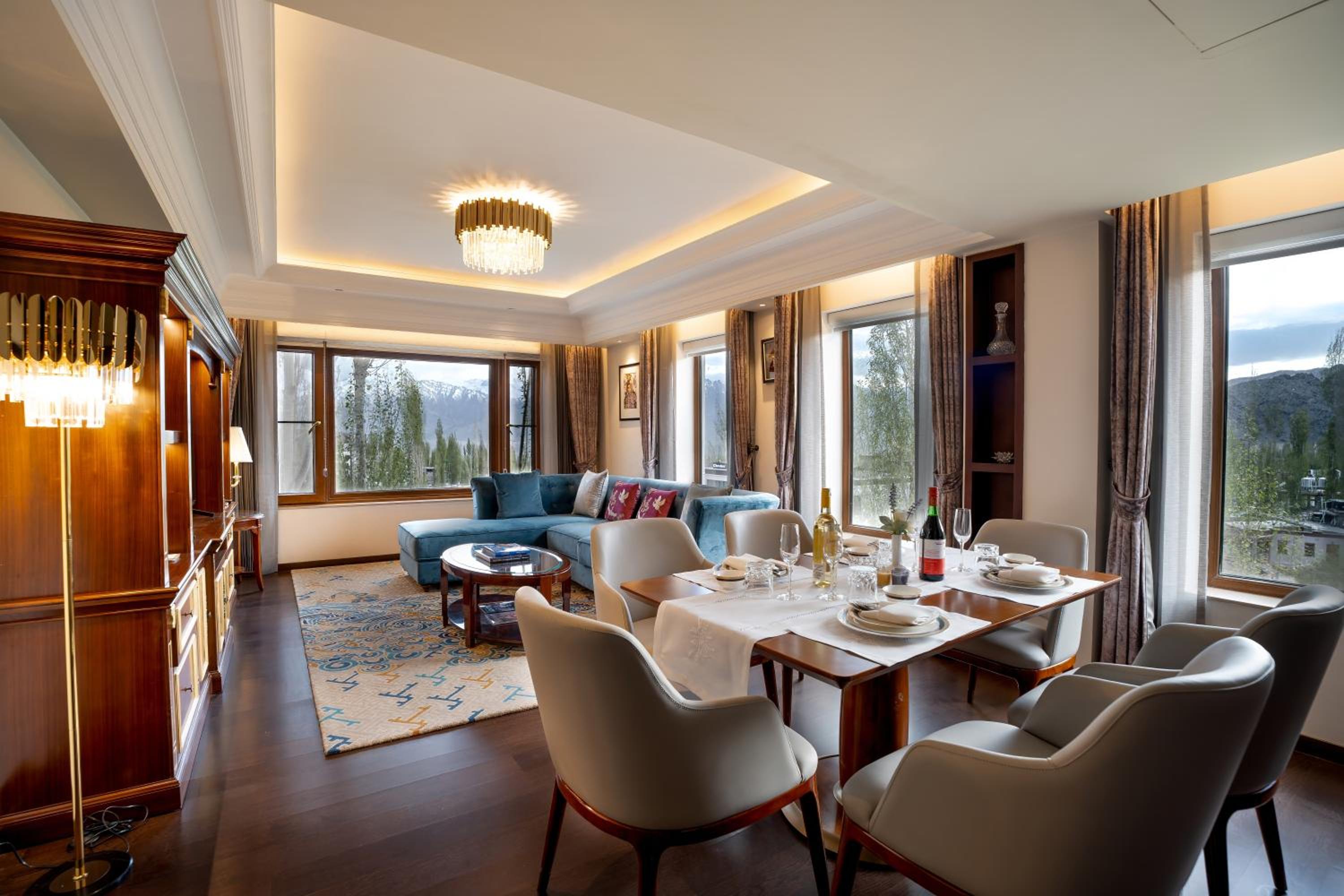 Presidential Suite