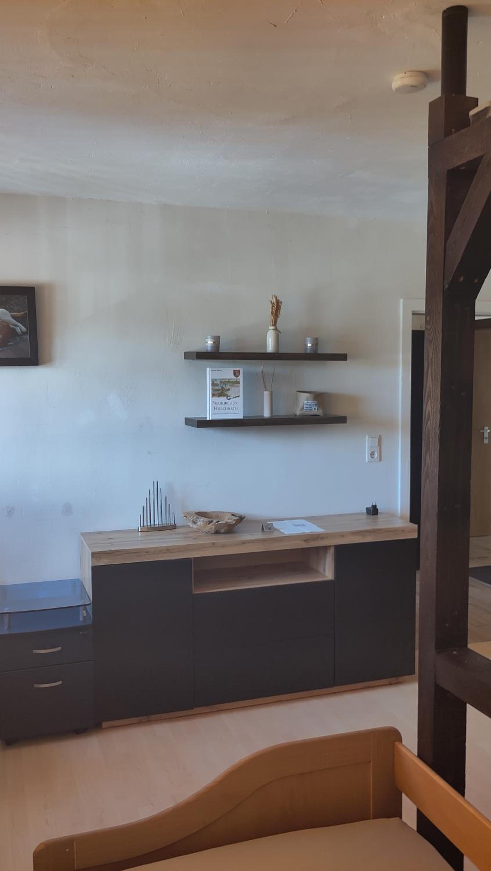 Family Room With Bath photo 2