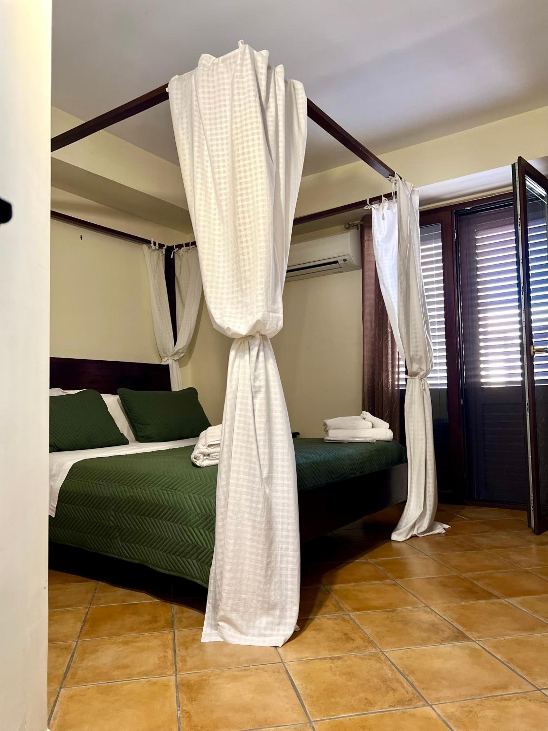 Double Room with Garden View photo 1