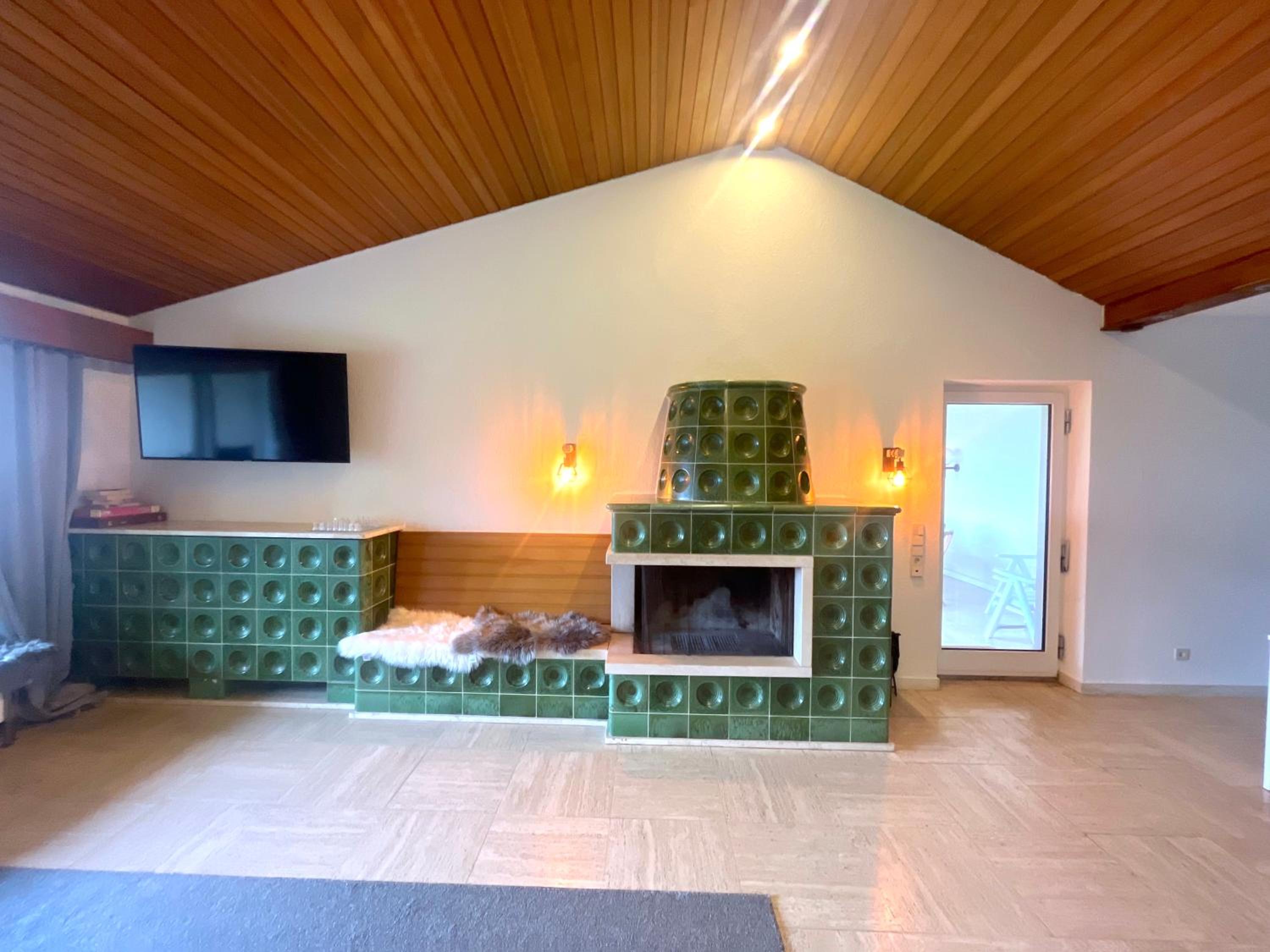Four-Bedroom House photo 3