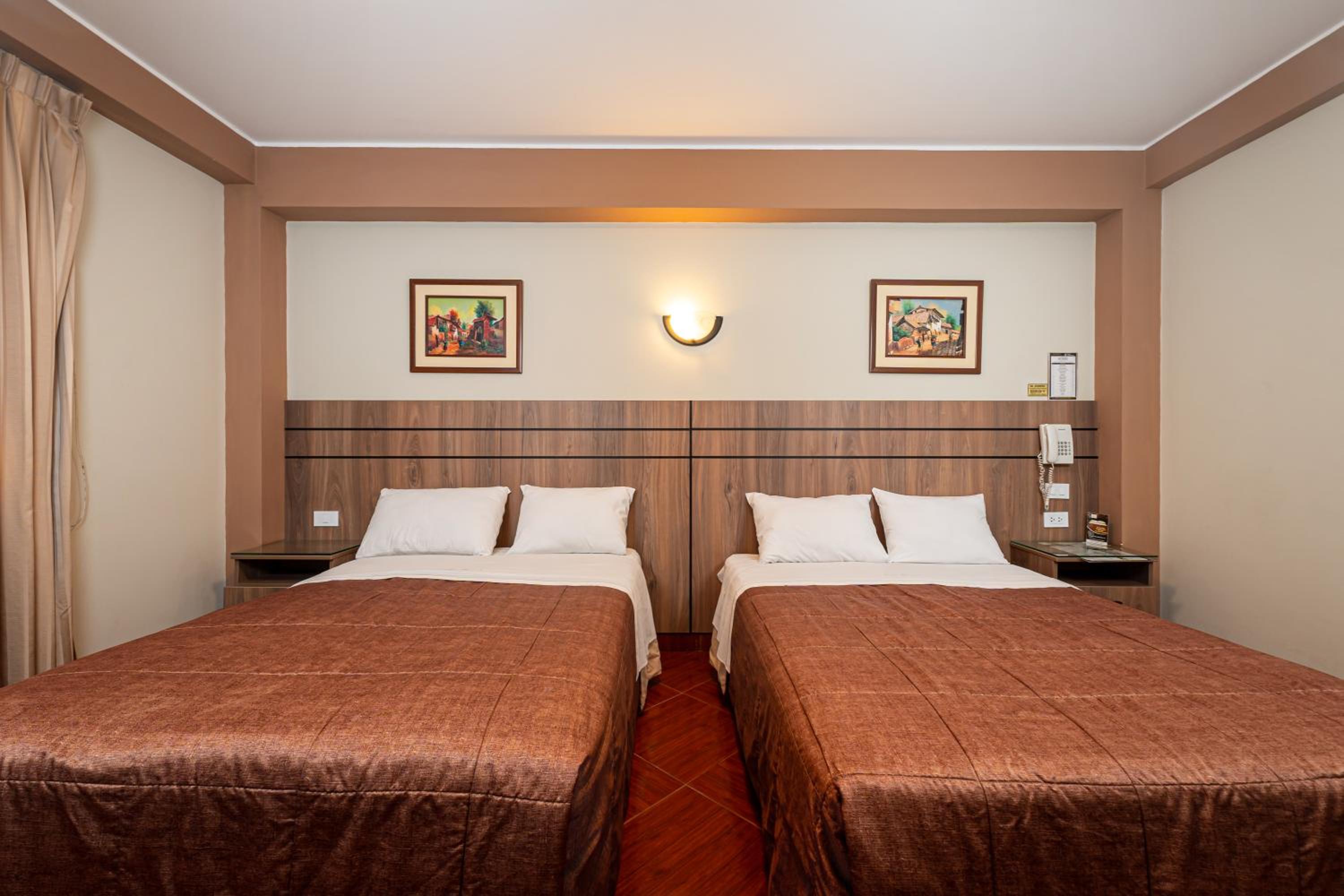 Twin Room - Photo 1