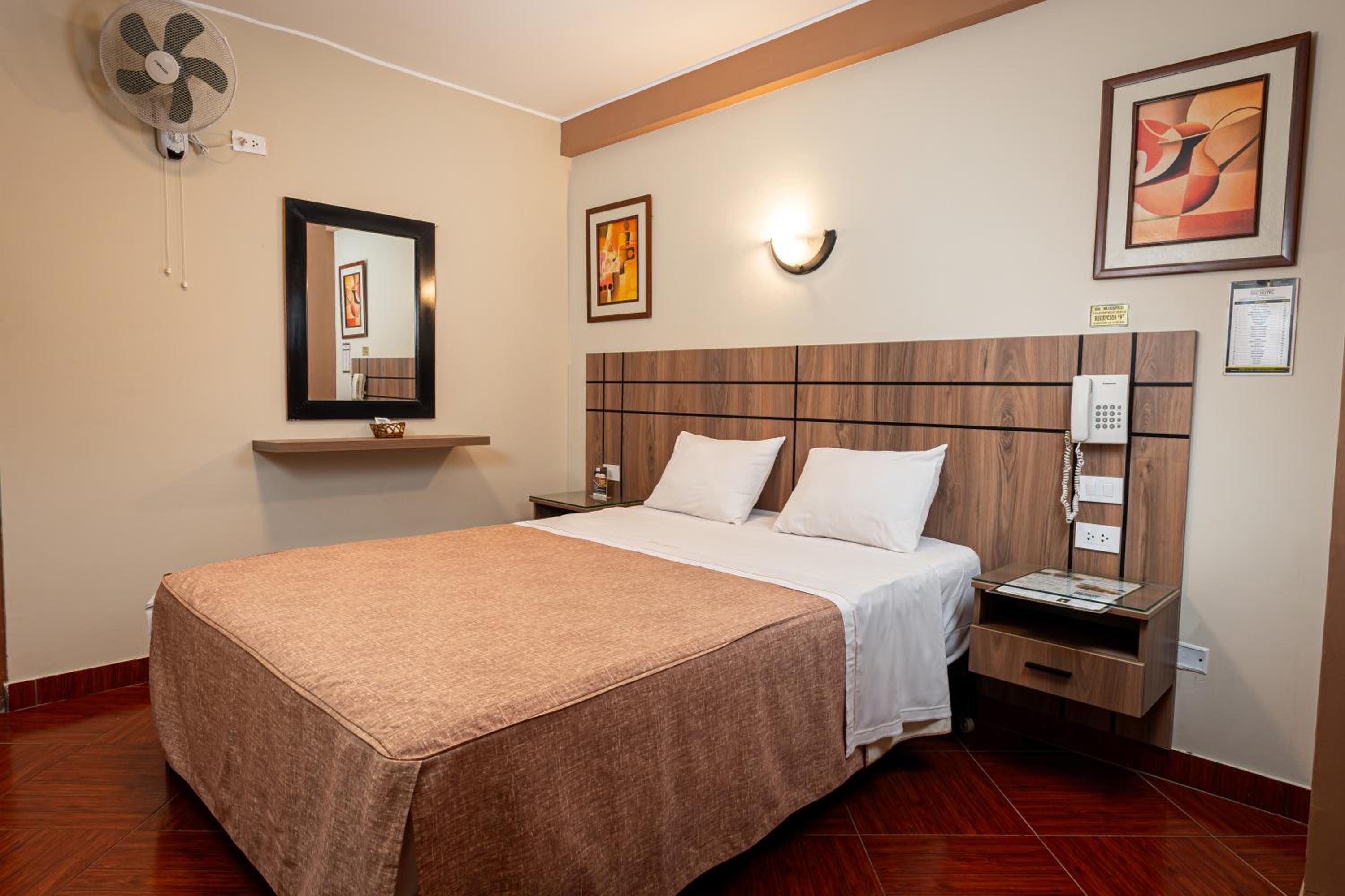 Double Room - Photo 19