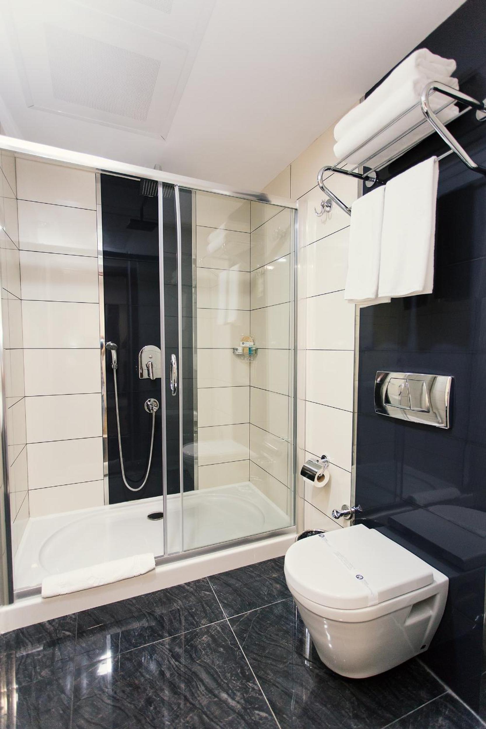Deluxe Double Room - Photo 4
