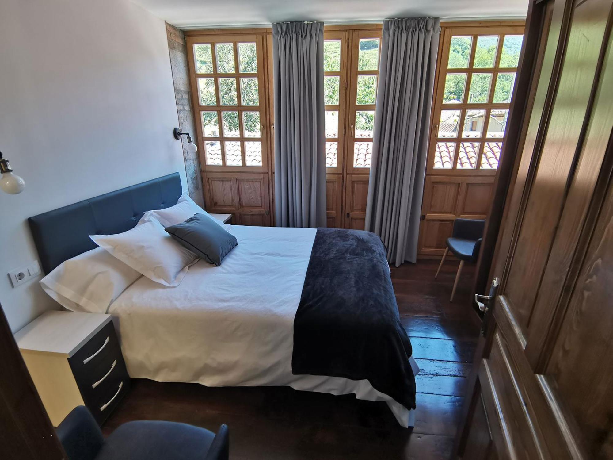 Four-Bedroom House photo 3