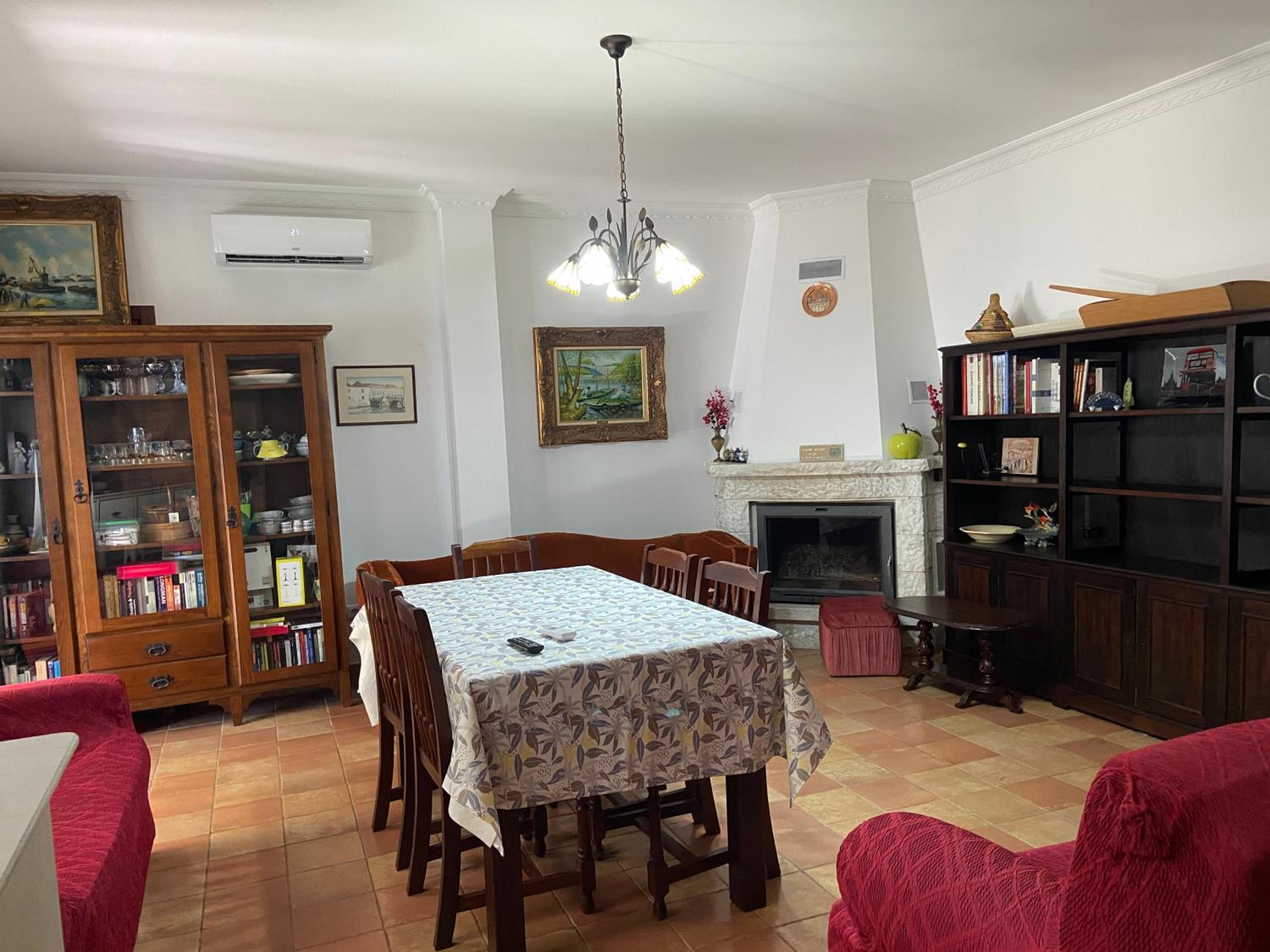 Three-Bedroom House - Photo 16