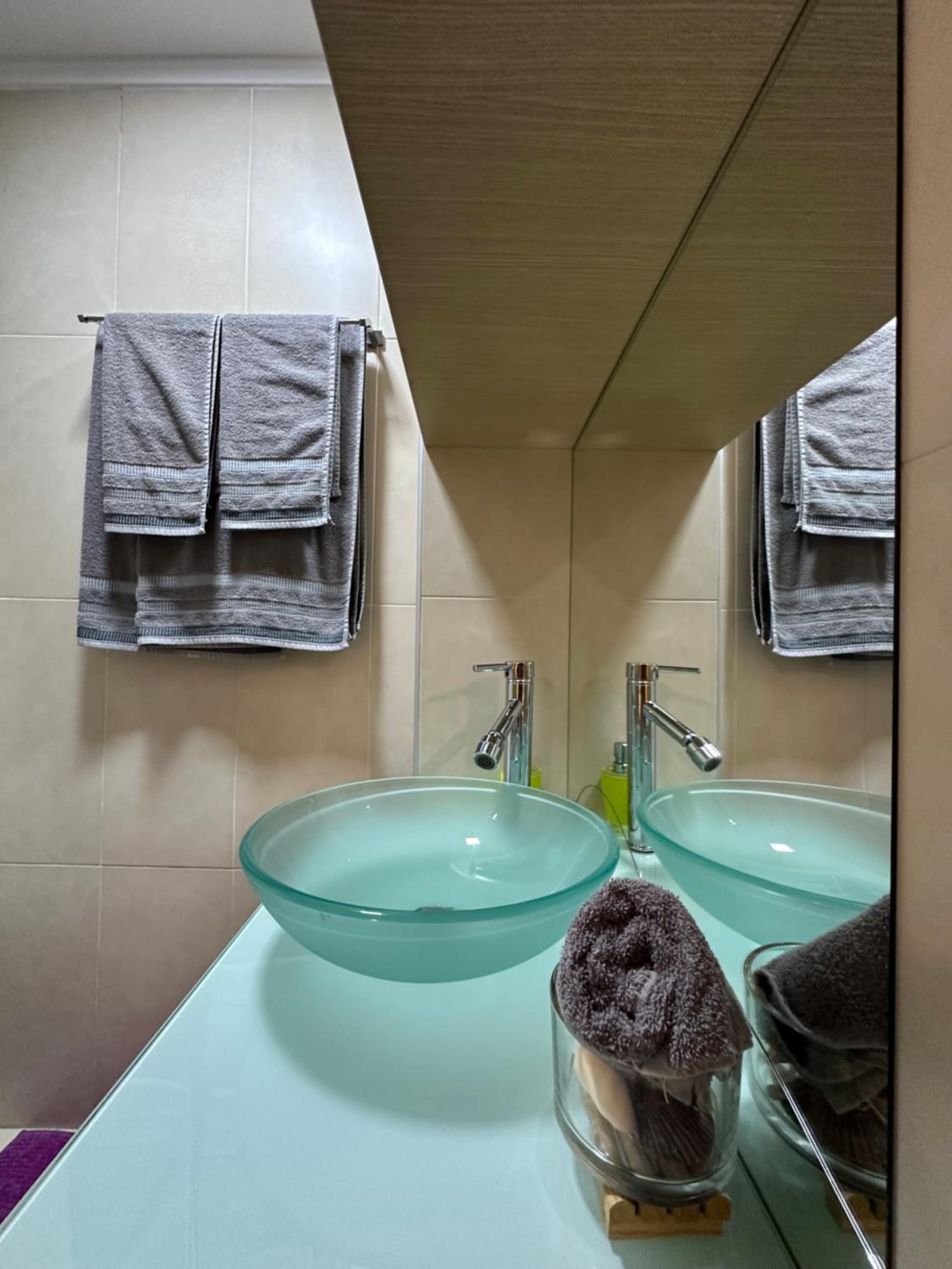 One-Bedroom Apartment - Photo 12